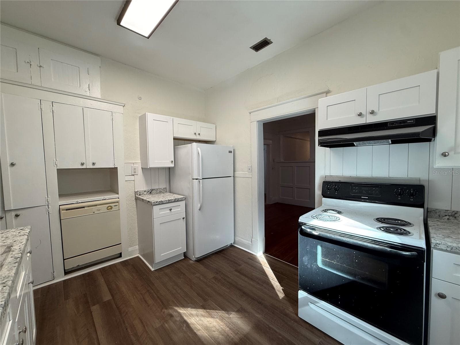 Single Family Residence at 7619 CHASE RD, LAKELAND, photo 10 of 29