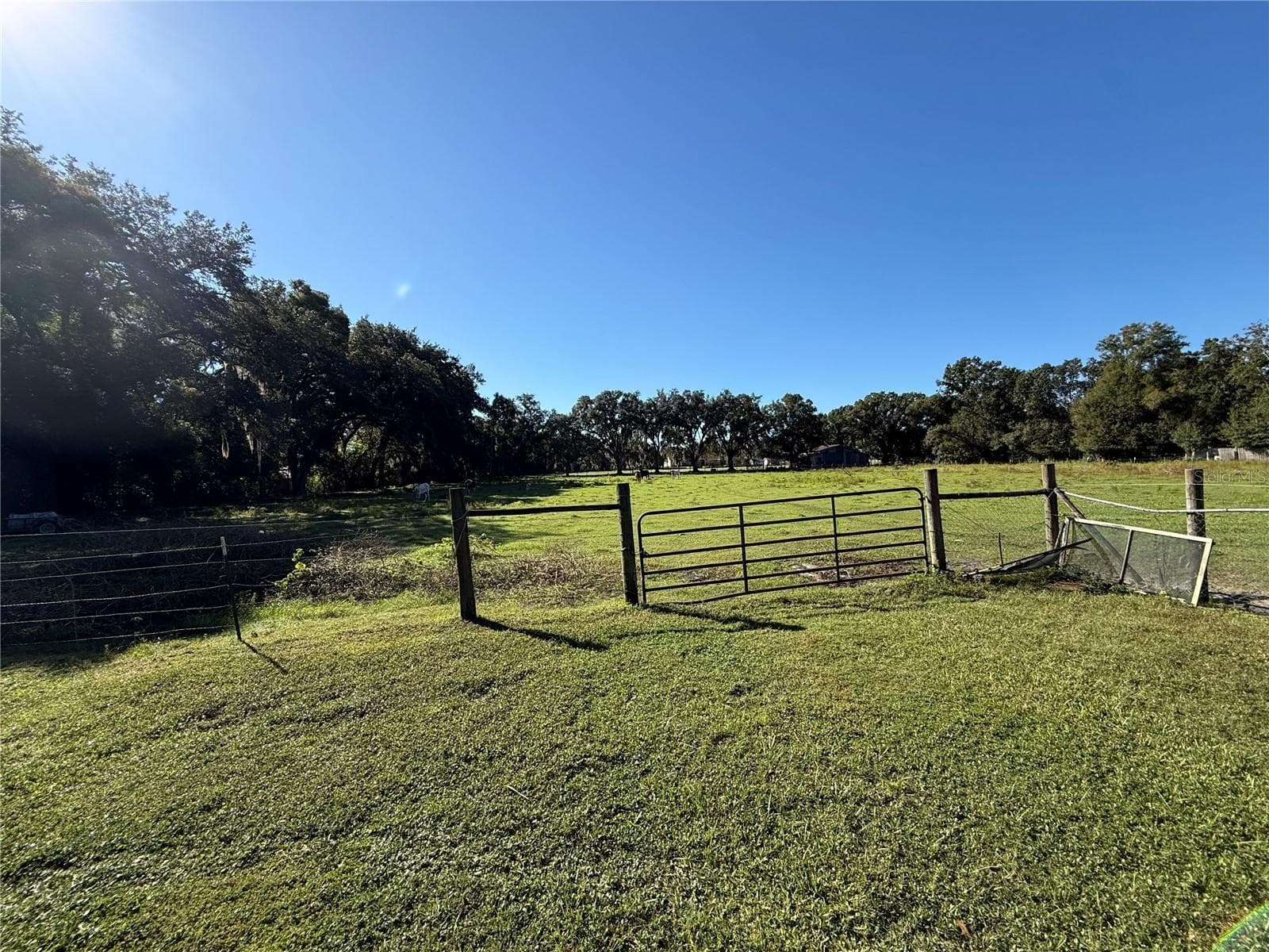 Single Family Residence at 7619 CHASE RD, LAKELAND, photo 23 of 29