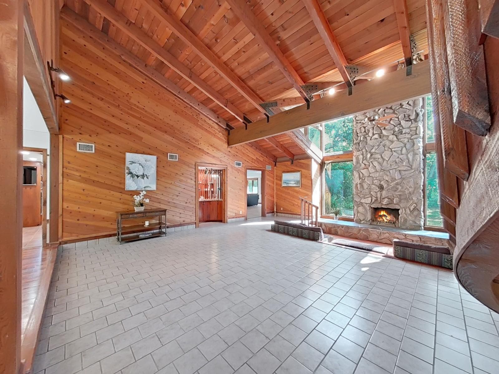 Single Family Residence at 3055 OAK CREEK DR N, CLEARWATER, photo 10 of 58