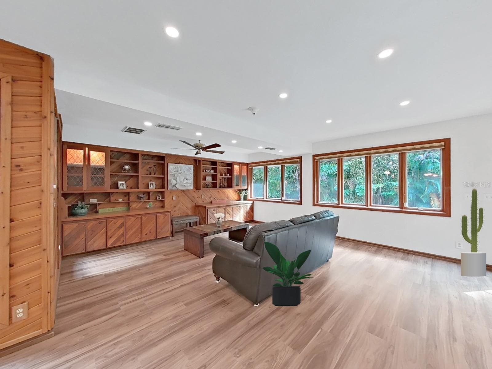 Single Family Residence at 3055 OAK CREEK DR N, CLEARWATER, photo 18 of 58