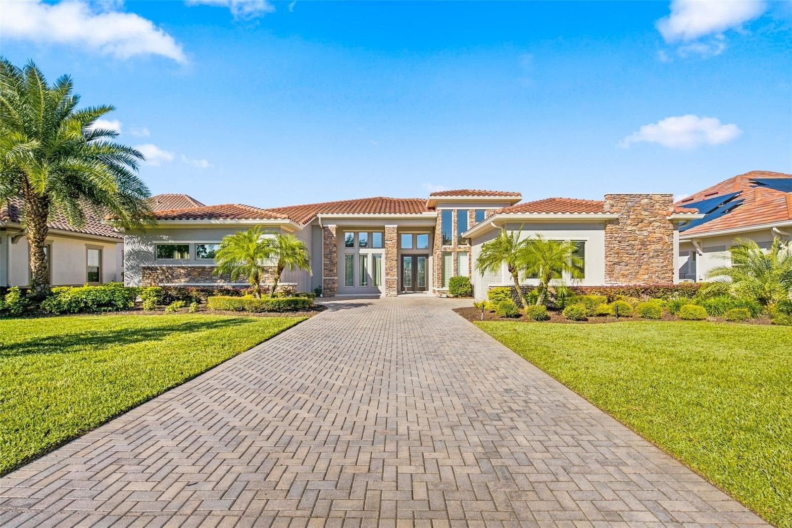 Single Family Residence at 14656 PYLON CT, WINTER GARDEN, photo 2 of 66