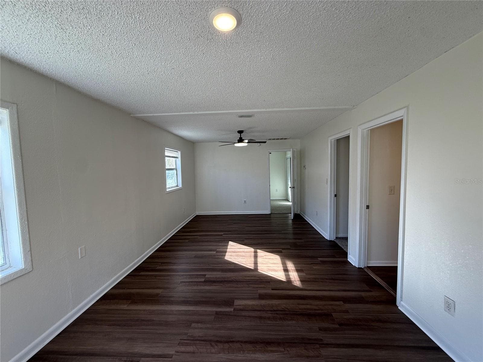 Single Family Residence at 7615 CHASE RD, LAKELAND, photo 6 of 17