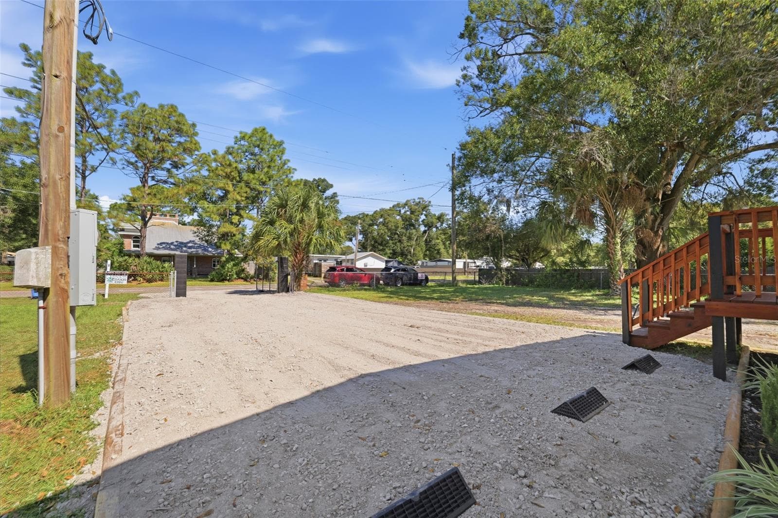 Manufactured Home at 8036 S MEADOWVIEW CIR, TAMPA, photo 5 of 32