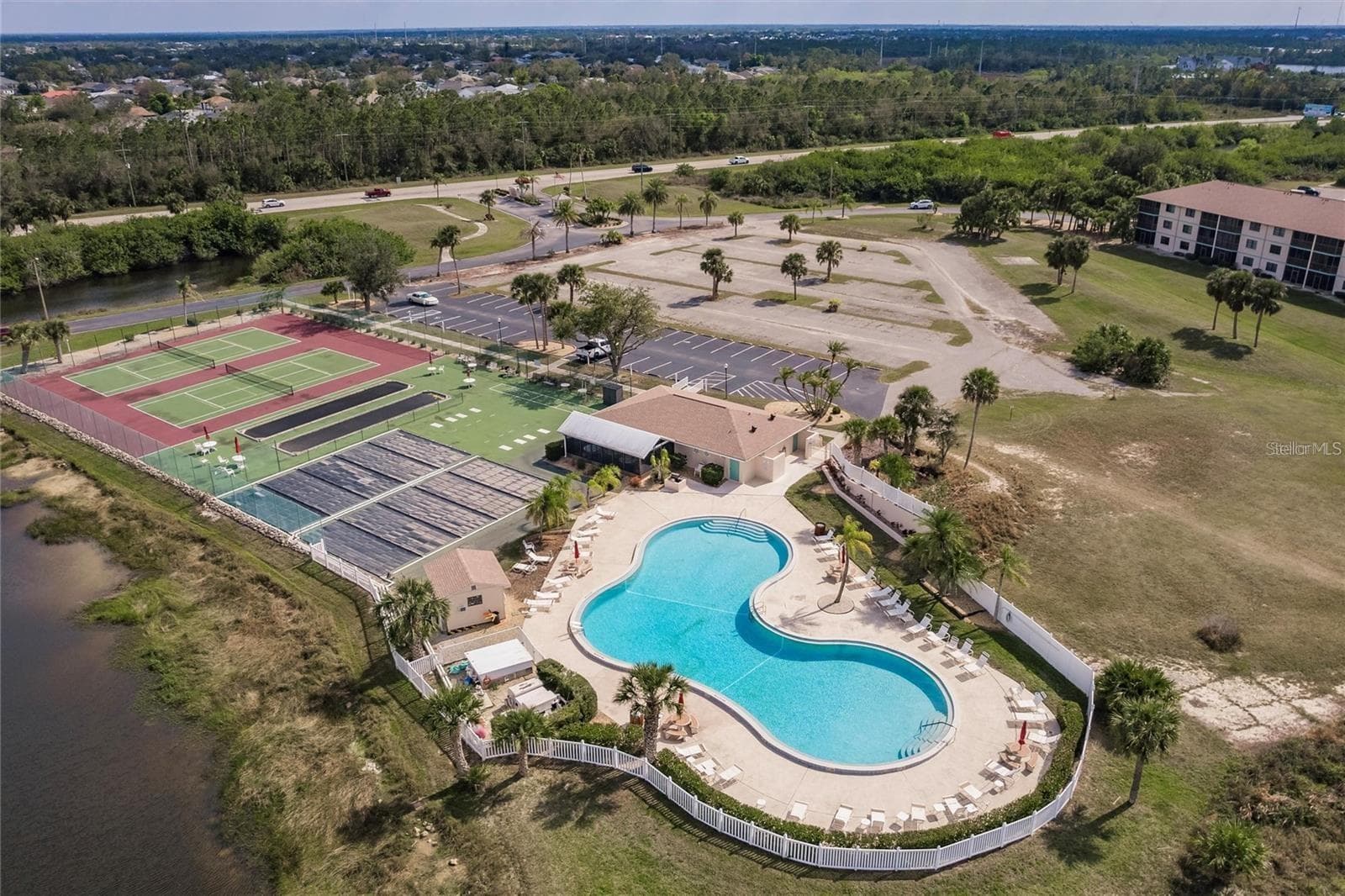 Condominium at 175 KINGS HWY #324, PUNTA GORDA, photo 29 of 47