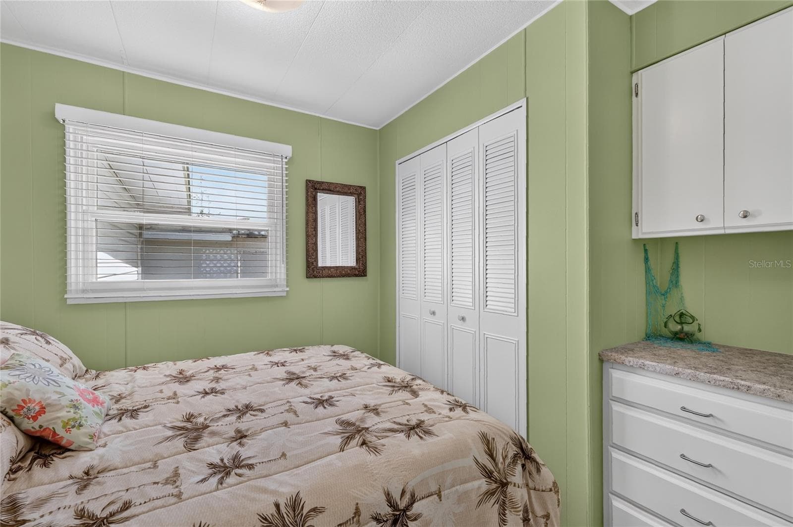 Bedroom #2 - 565 TAMMI DR, LEESBURG