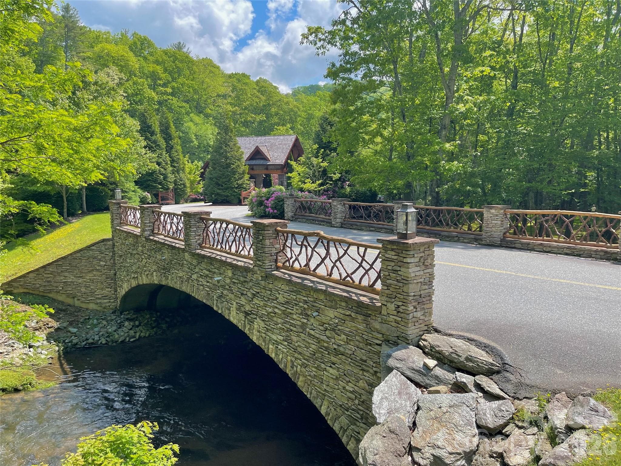Lot at 125 Stoneledge Lane, Blowing Rock, photo 29 of 33
