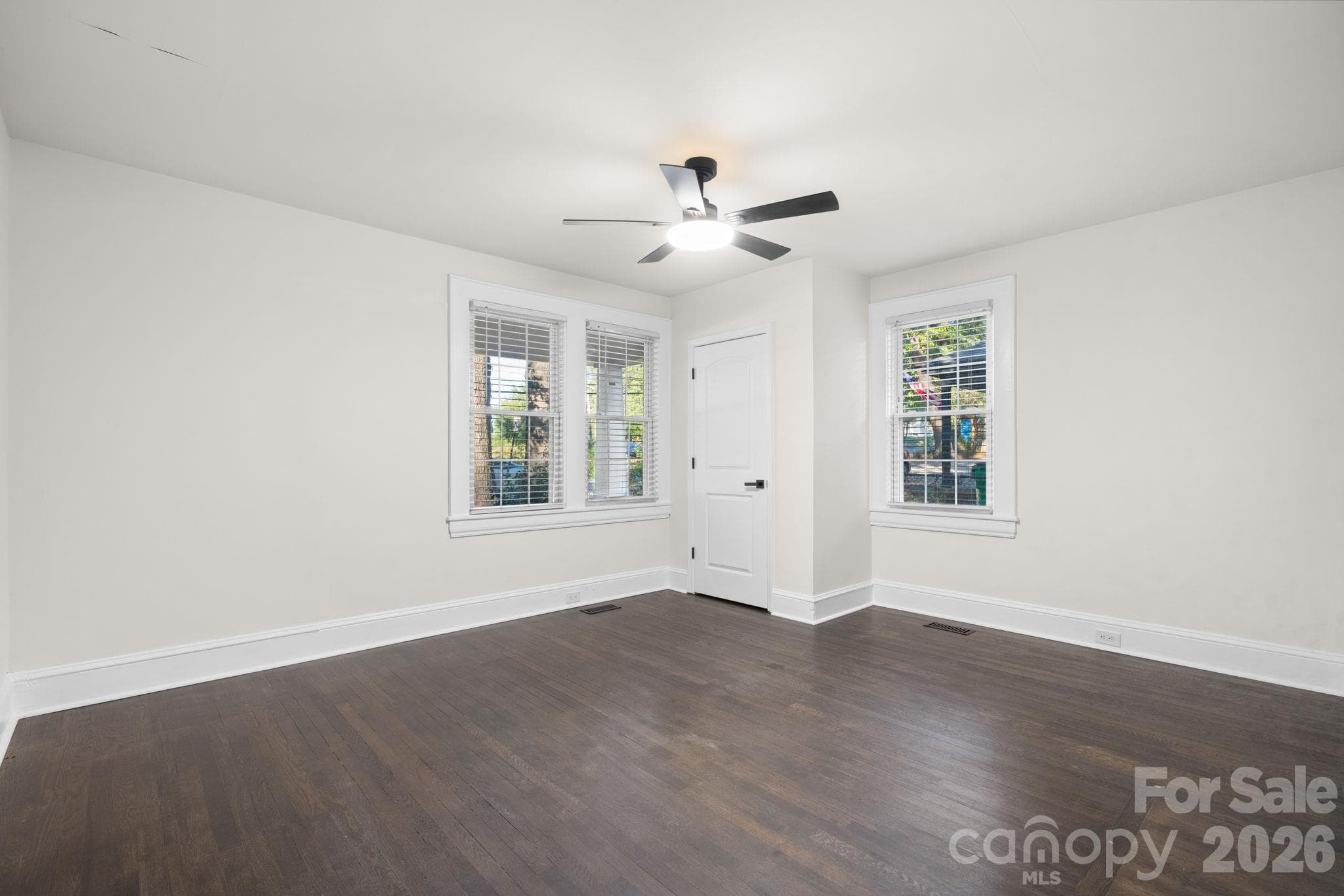 Single Family Residence at 2232 Wilmore Drive, Charlotte, photo 20 of 32