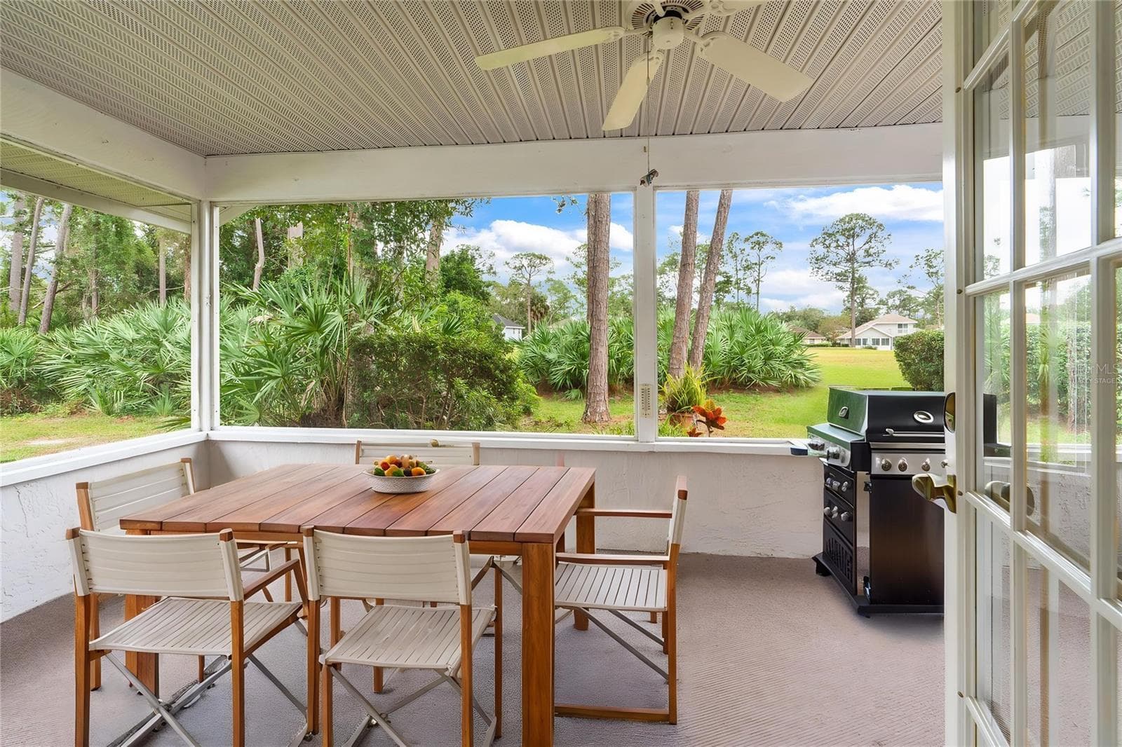 Virtually Staged - 245 GLENBRIAR CIR, DAYTONA BEACH