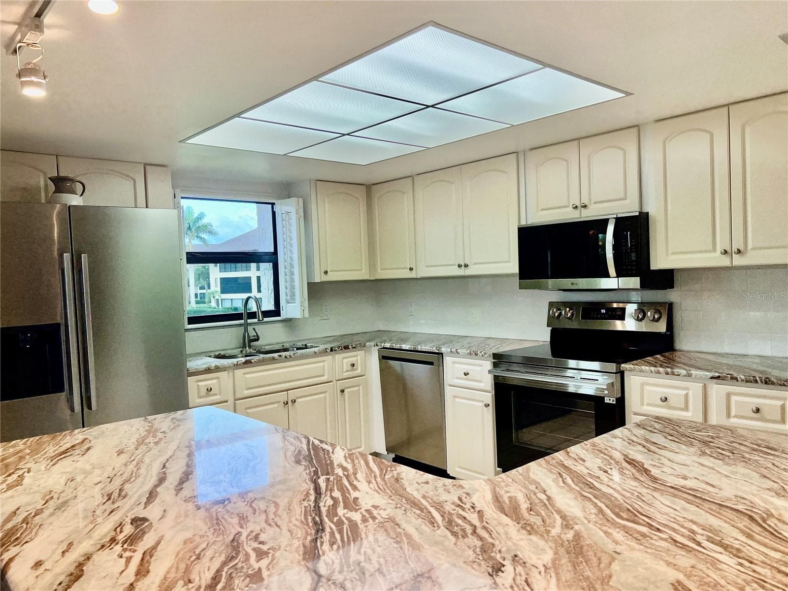 Condominium at 5 PIRATES LN #54B, PUNTA GORDA, photo 10 of 67