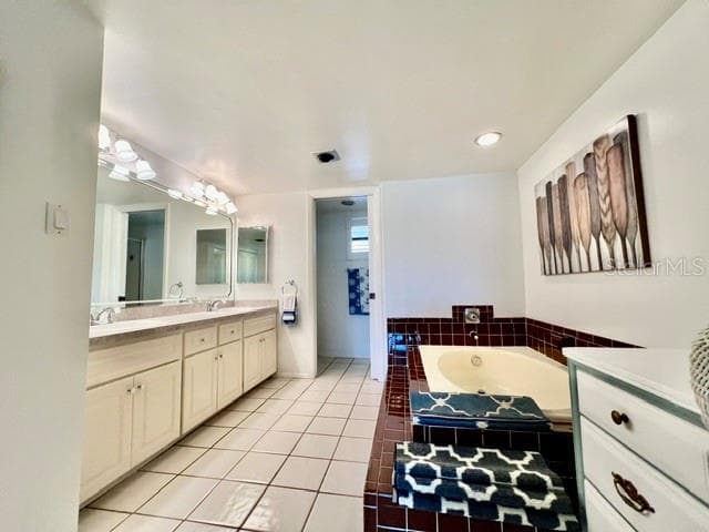 Condominium at 5 PIRATES LN #54B, PUNTA GORDA, photo 35 of 67