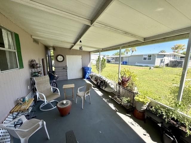Manufactured Home at 113 W SAINT LUCIA LOOP, APOLLO BEACH, photo 13 of 15