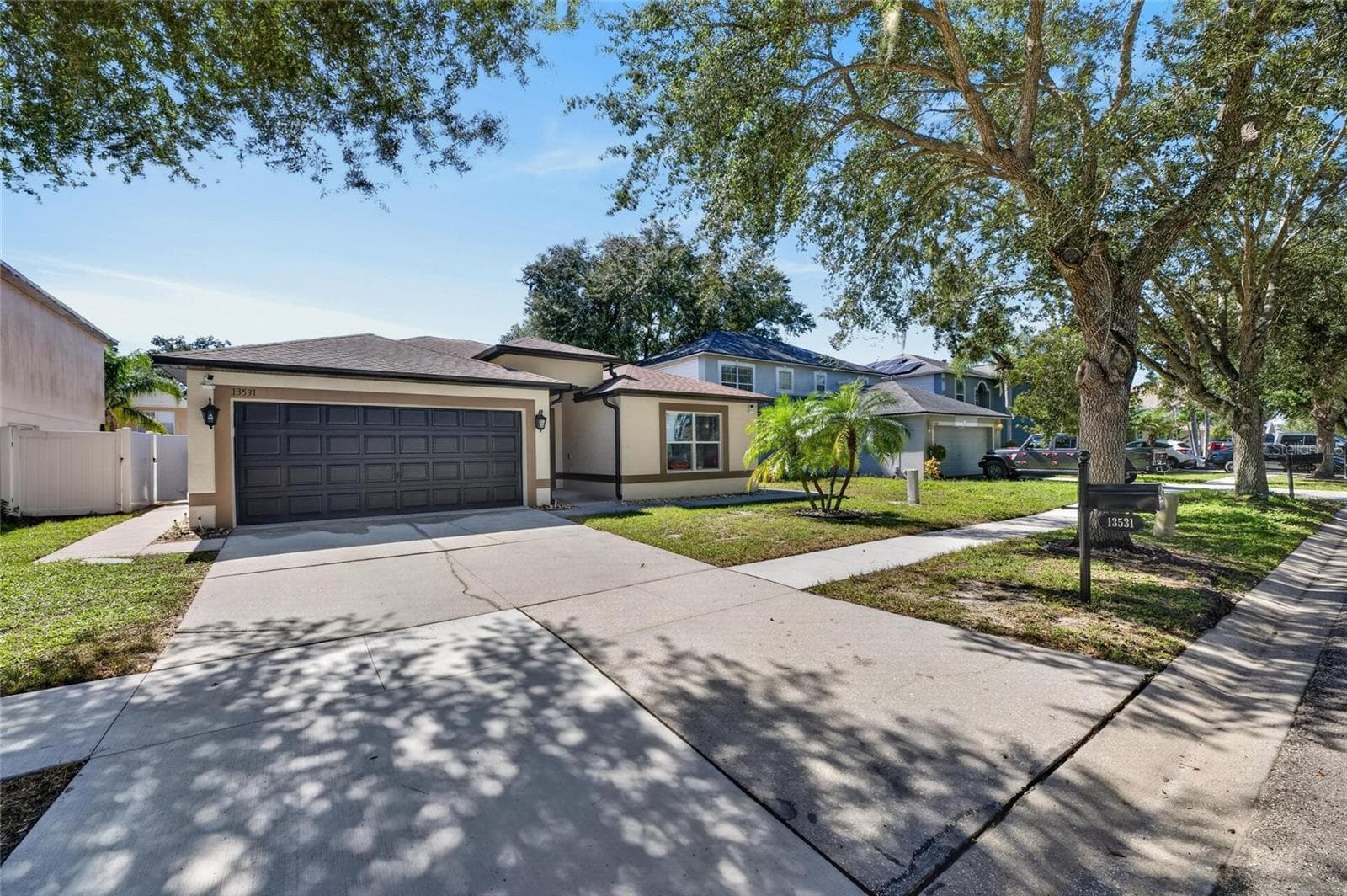 Single Family Residence at 13531 COPPER HEAD DR, RIVERVIEW, photo 6 of 73