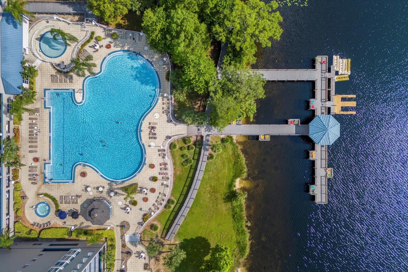 Condo - Hotel at 13415 BLUE HERON BEACH DR #308, ORLANDO, photo 4 of 53