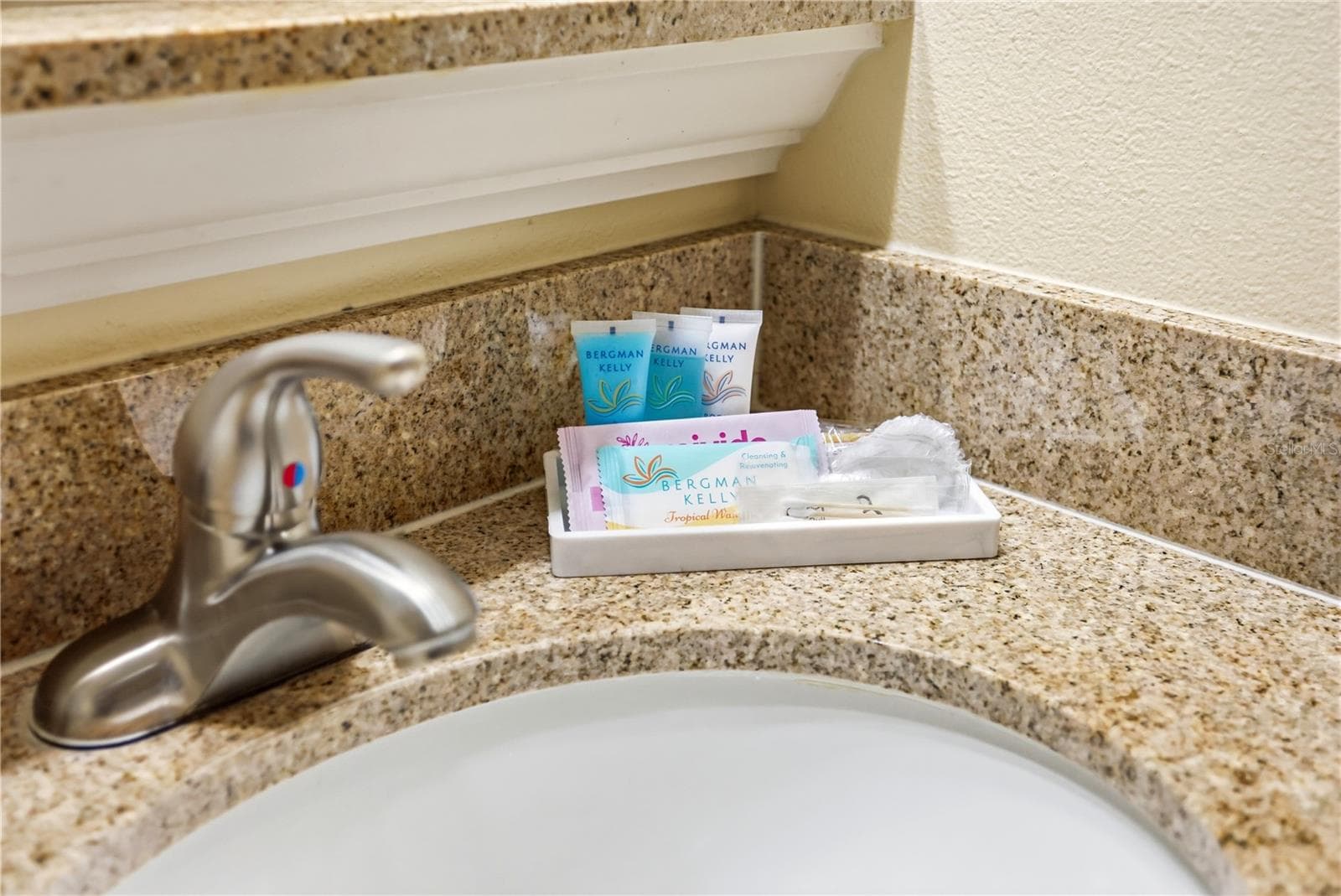 Condo - Hotel at 13415 BLUE HERON BEACH DR #308, ORLANDO, photo 15 of 53