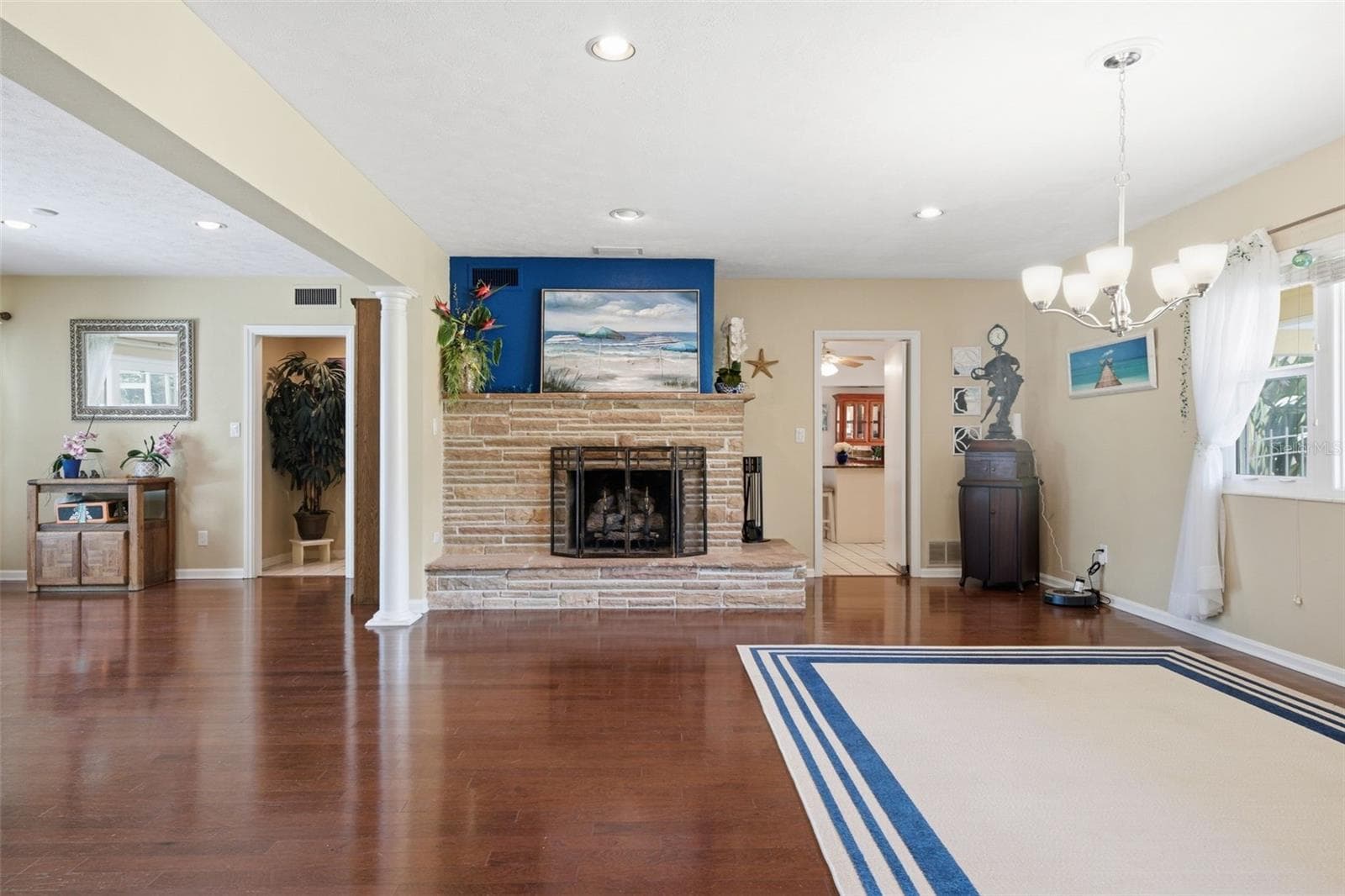 Single Family Residence at 844 MAGELLAN DR, SARASOTA, photo 7 of 79