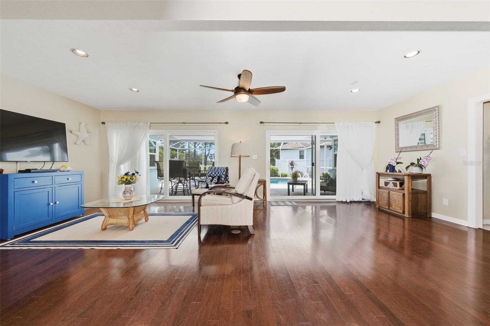 Single Family Residence at 844 MAGELLAN DR, SARASOTA, photo 9 of 79