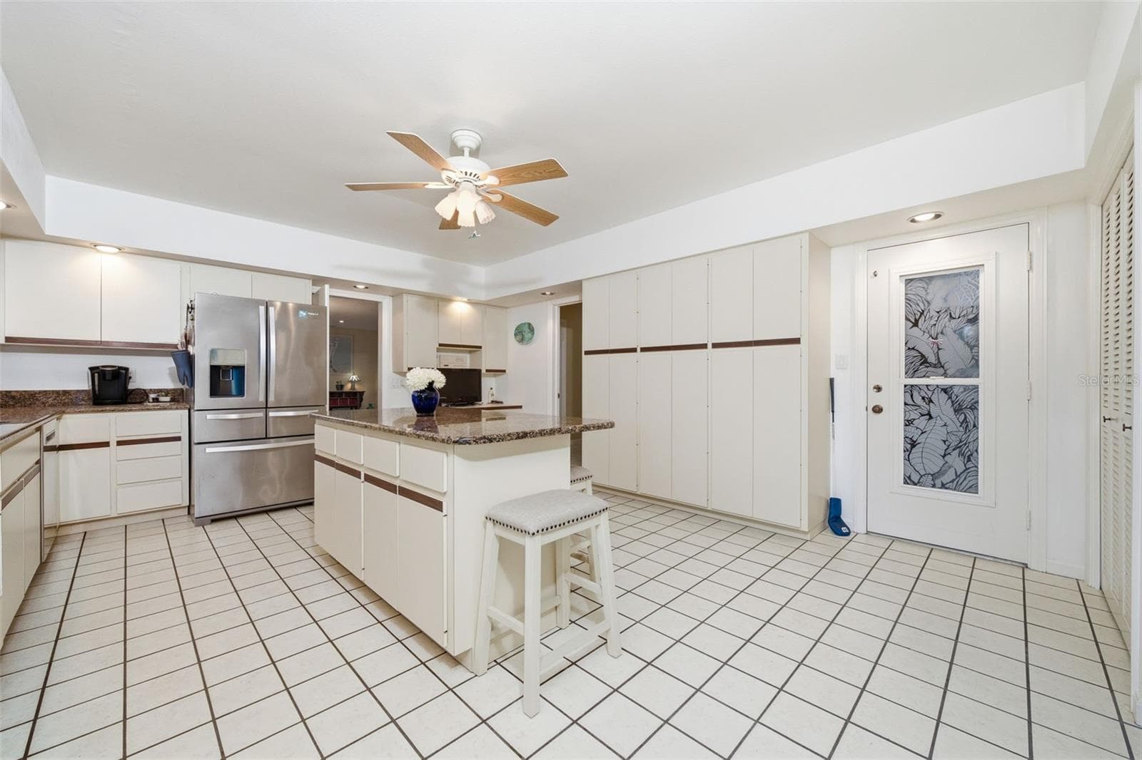 Single Family Residence at 844 MAGELLAN DR, SARASOTA, photo 32 of 79