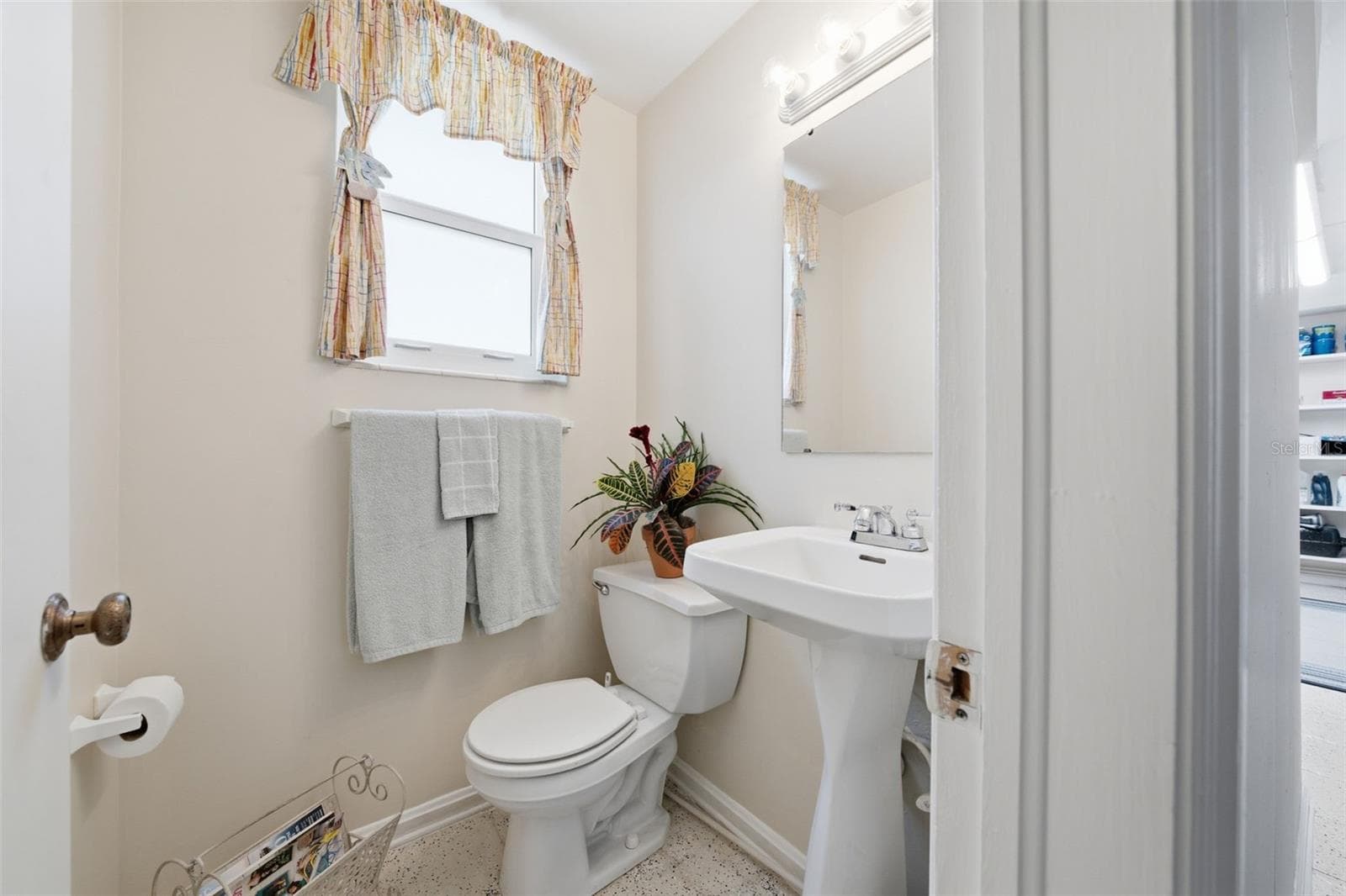 Single Family Residence at 844 MAGELLAN DR, SARASOTA, photo 52 of 79