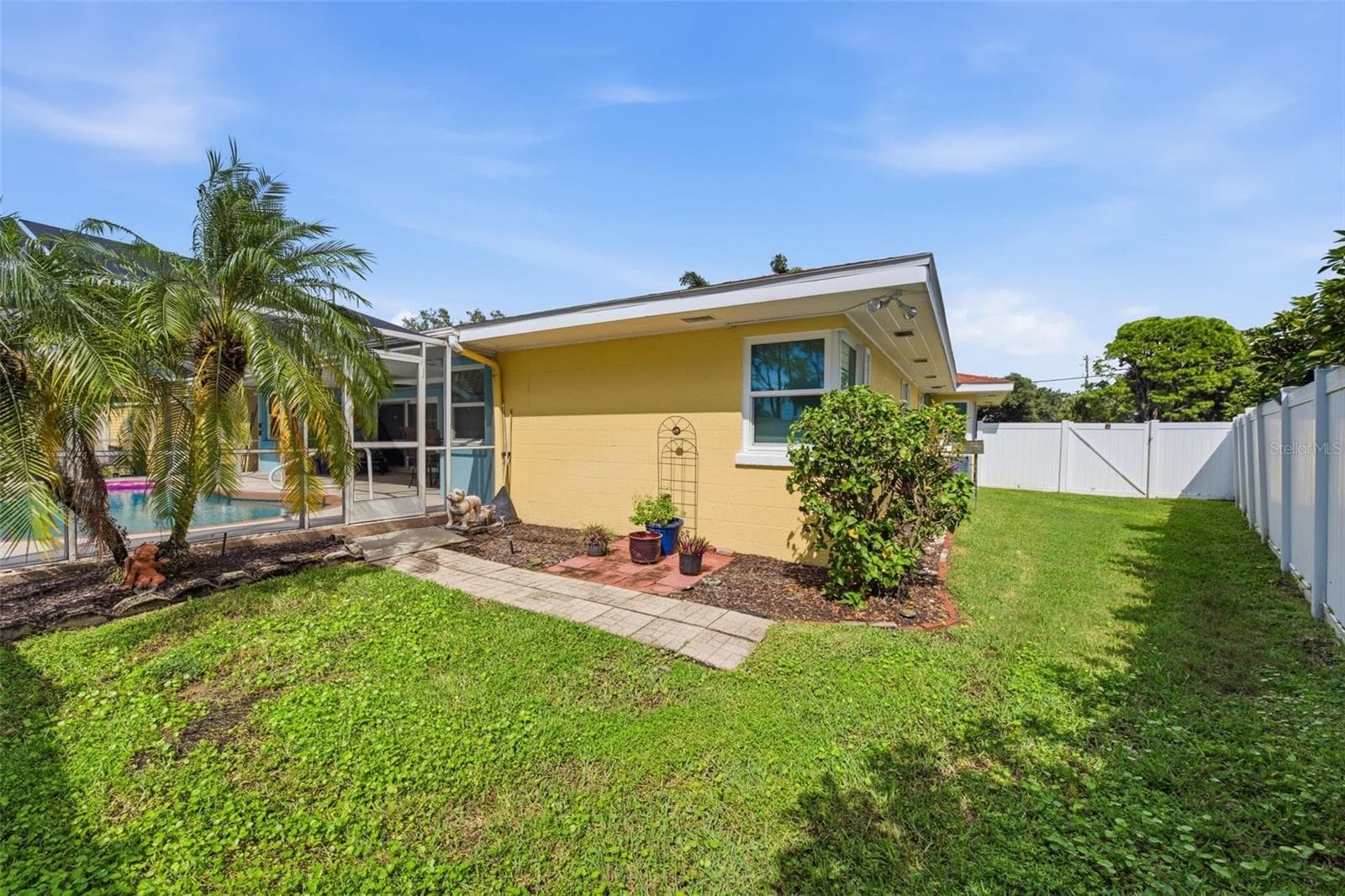 Single Family Residence at 844 MAGELLAN DR, SARASOTA, photo 59 of 79