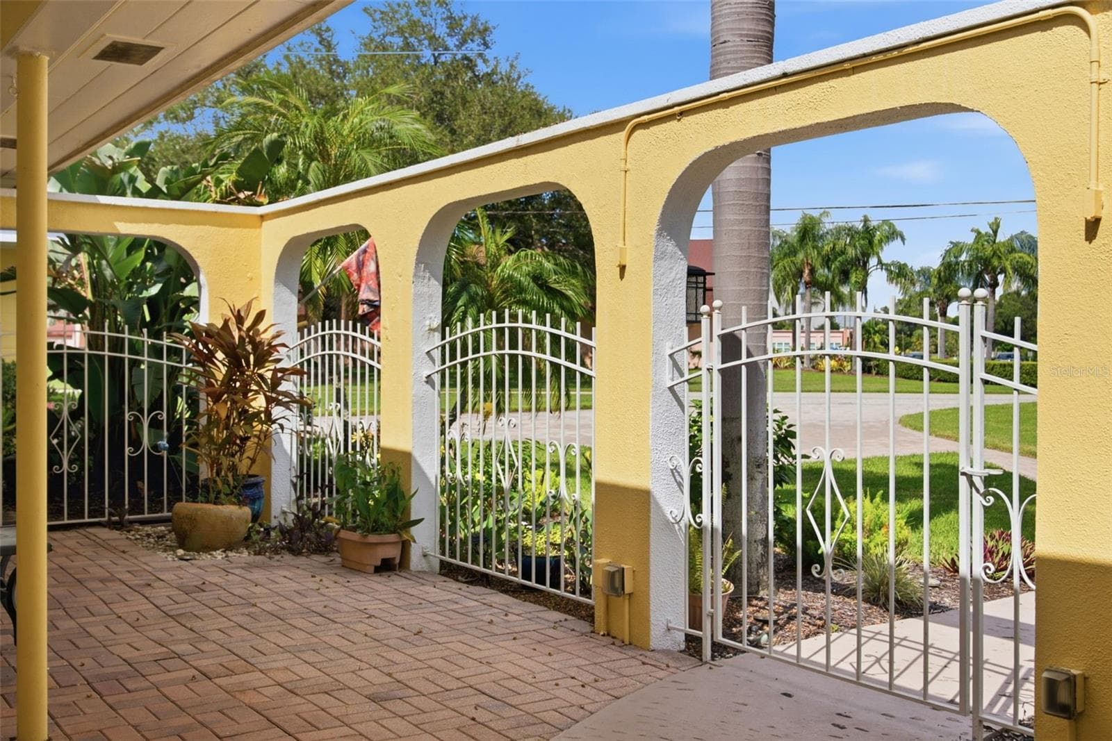 Single Family Residence at 844 MAGELLAN DR, SARASOTA, photo 65 of 79