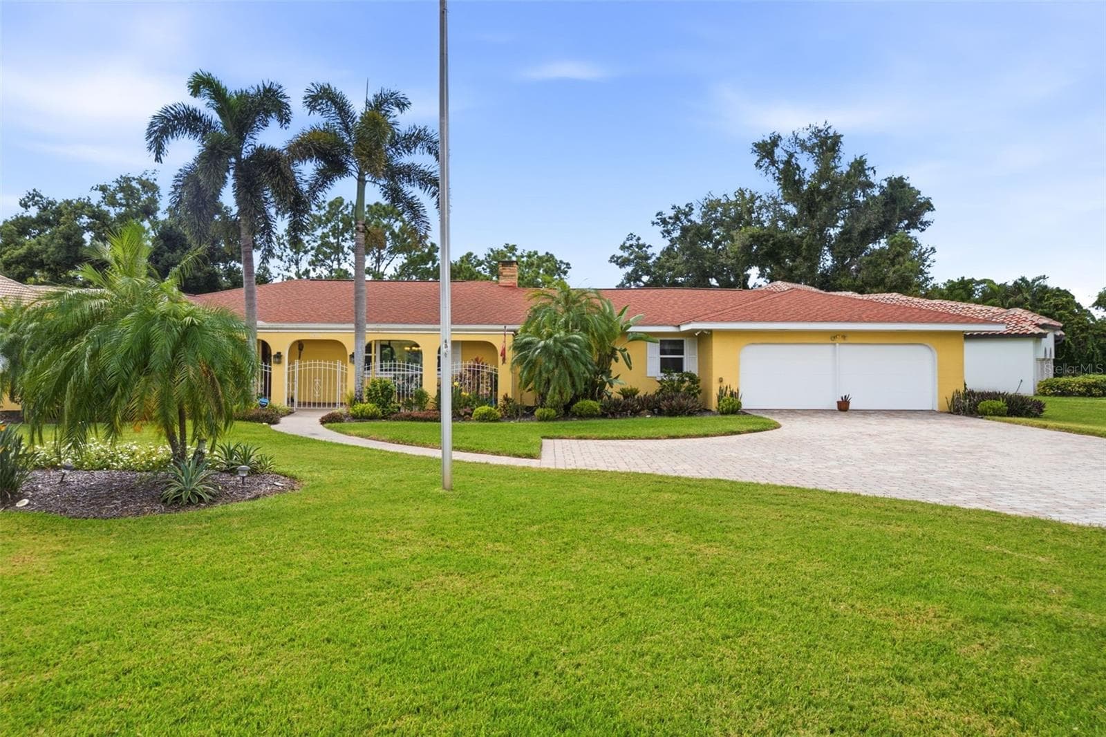 Single Family Residence at 844 MAGELLAN DR, SARASOTA, photo 69 of 79