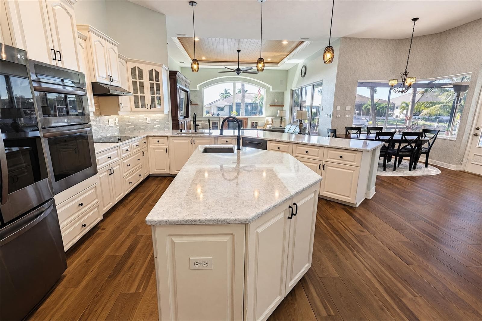 Kitchen - 1535 SUZI ST, PUNTA GORDA