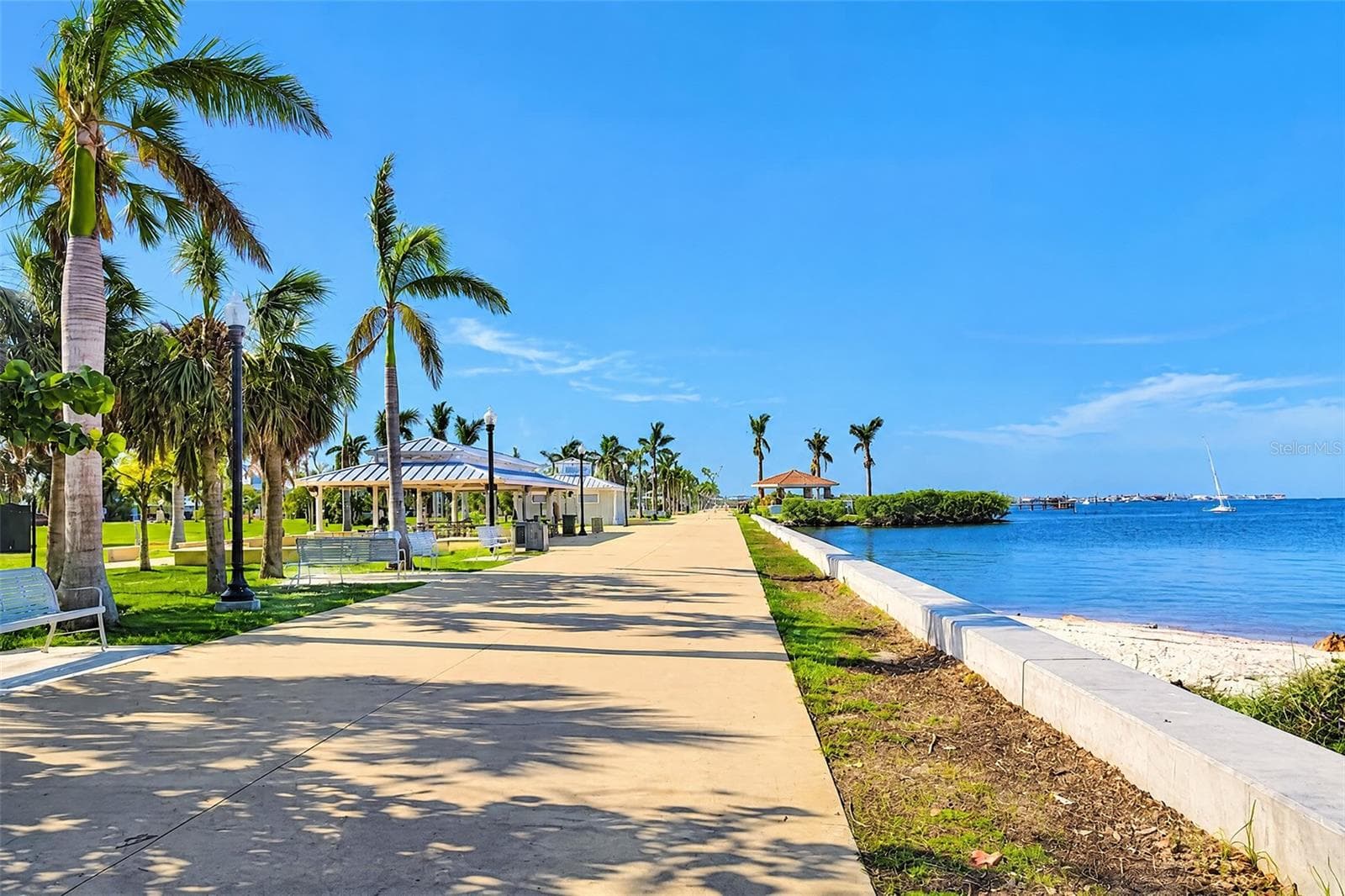 Harbor Walk - 1535 SUZI ST, PUNTA GORDA