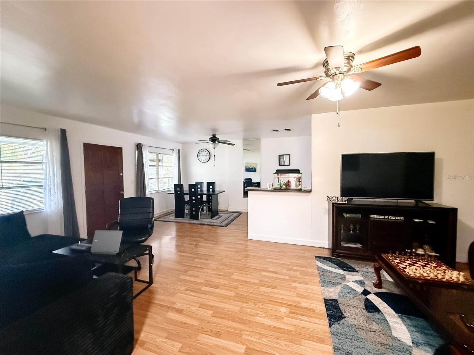 Single Family Residence at 5401 48TH TER N, ST PETERSBURG, photo 4 of 23