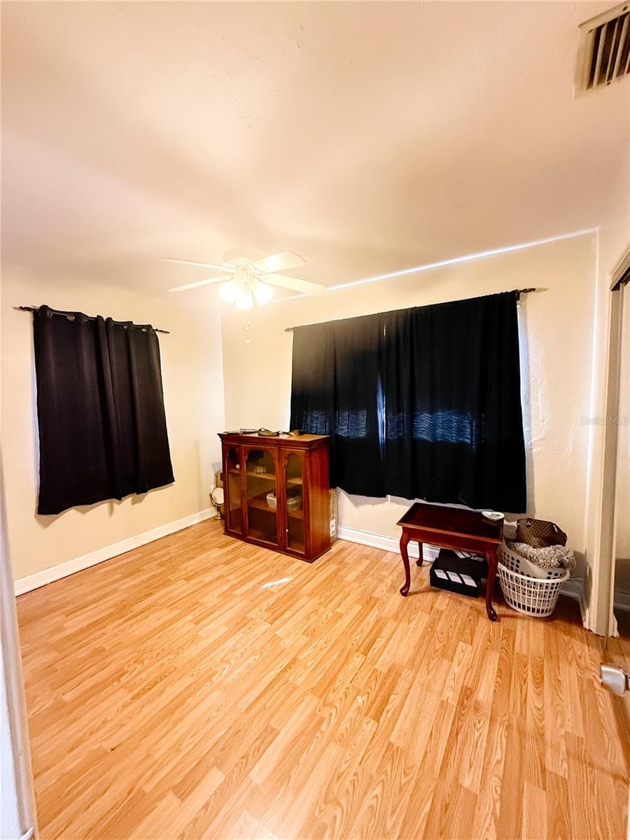 Single Family Residence at 5401 48TH TER N, ST PETERSBURG, photo 15 of 23