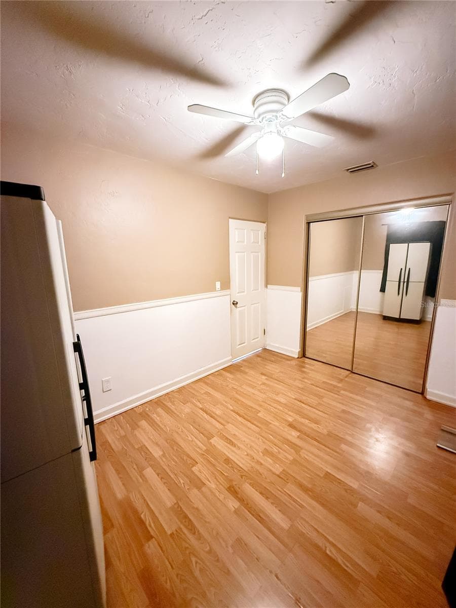 Single Family Residence at 5401 48TH TER N, ST PETERSBURG, photo 18 of 23