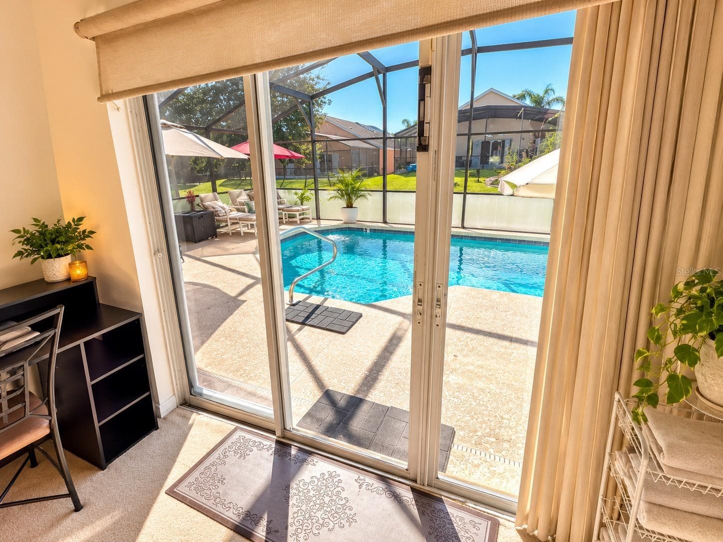 Pool view from living room - 432 VIZCAY WAY, DAVENPORT