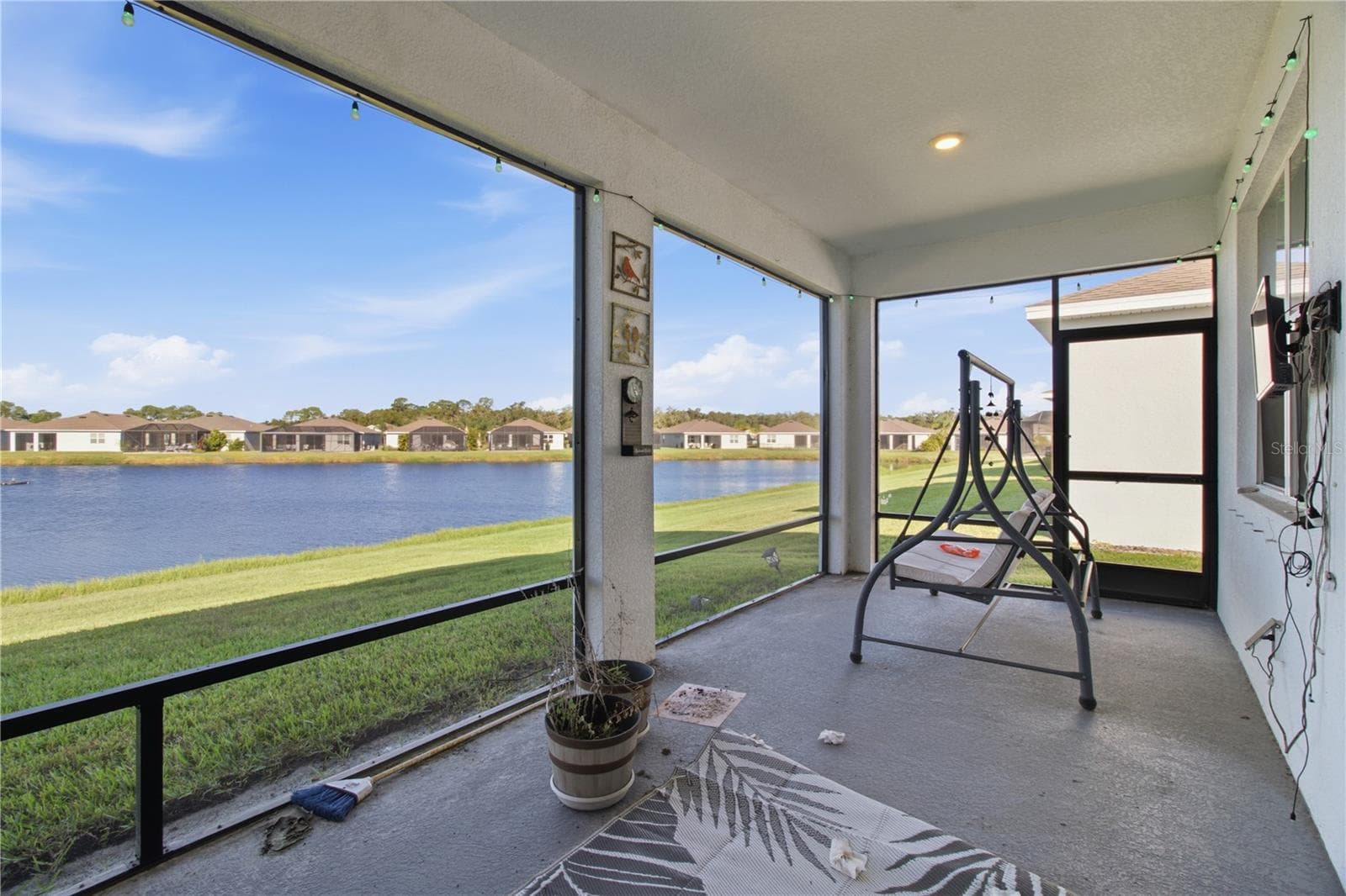 Single Family Residence at 5910 OAK BRIDGE CT, BRADENTON, photo 29 of 44