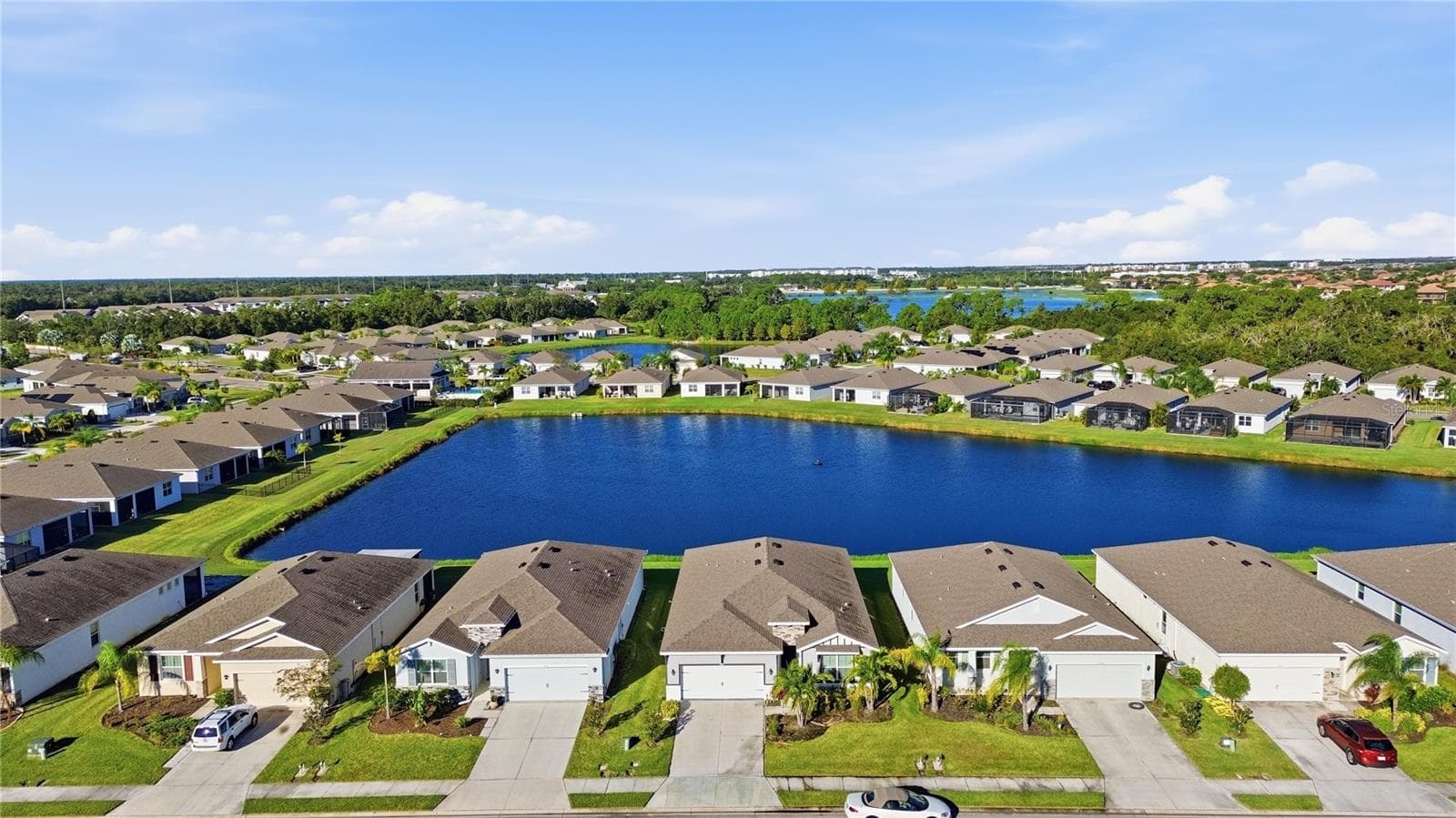 Single Family Residence at 5910 OAK BRIDGE CT, BRADENTON, photo 35 of 44