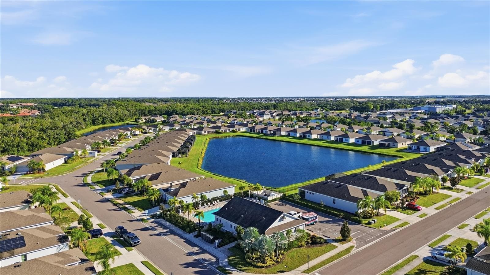 Single Family Residence at 5910 OAK BRIDGE CT, BRADENTON, photo 38 of 44