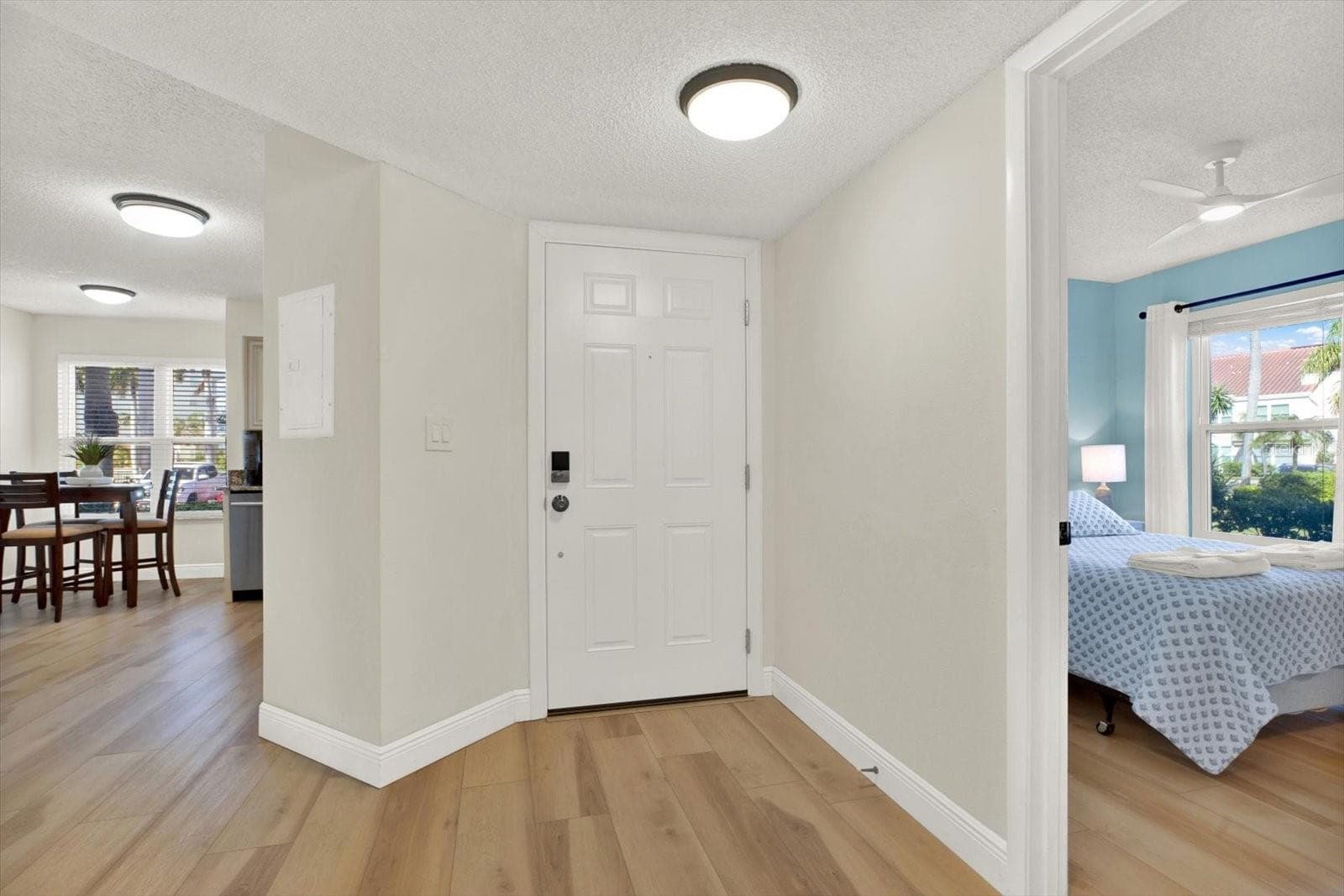 Condominium at 6080 BAHIA DEL MAR CIR #109, ST PETERSBURG, photo 8 of 46