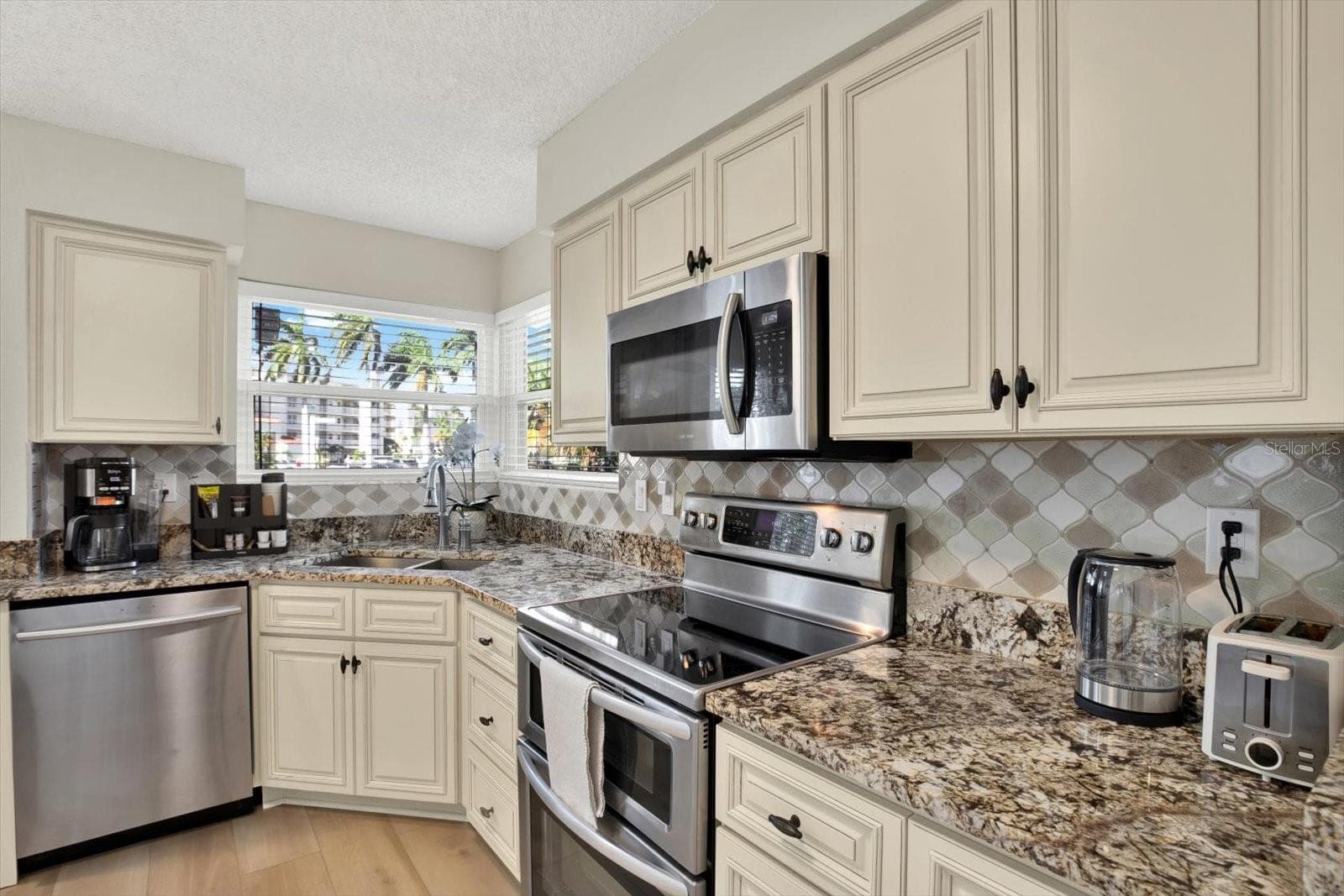 Condominium at 6080 BAHIA DEL MAR CIR #109, ST PETERSBURG, photo 10 of 46