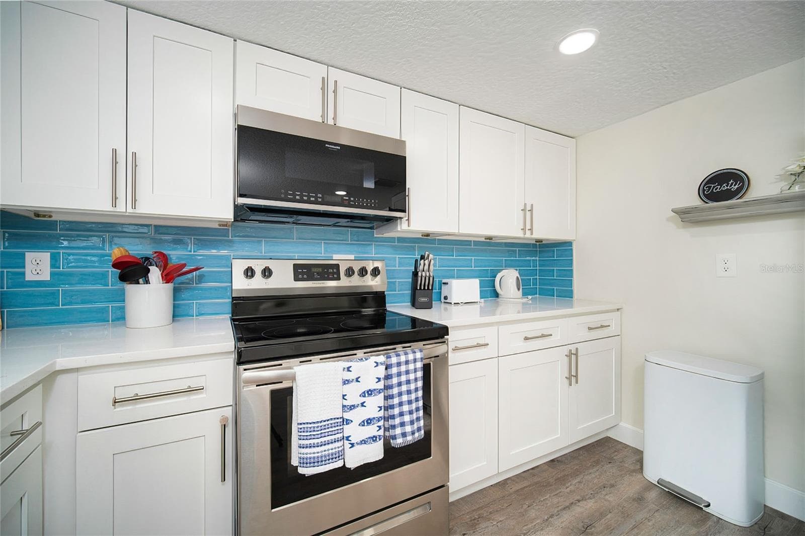 Single Family Residence at 1201 WINTERHAWK DR, ST AUGUSTINE, photo 10 of 76