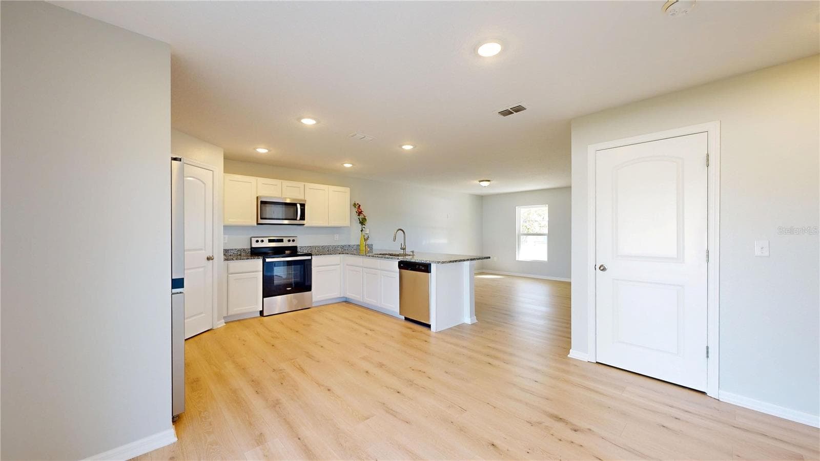Single Family Residence at 4 ROUND TREE DR, PALM COAST, photo 12 of 37