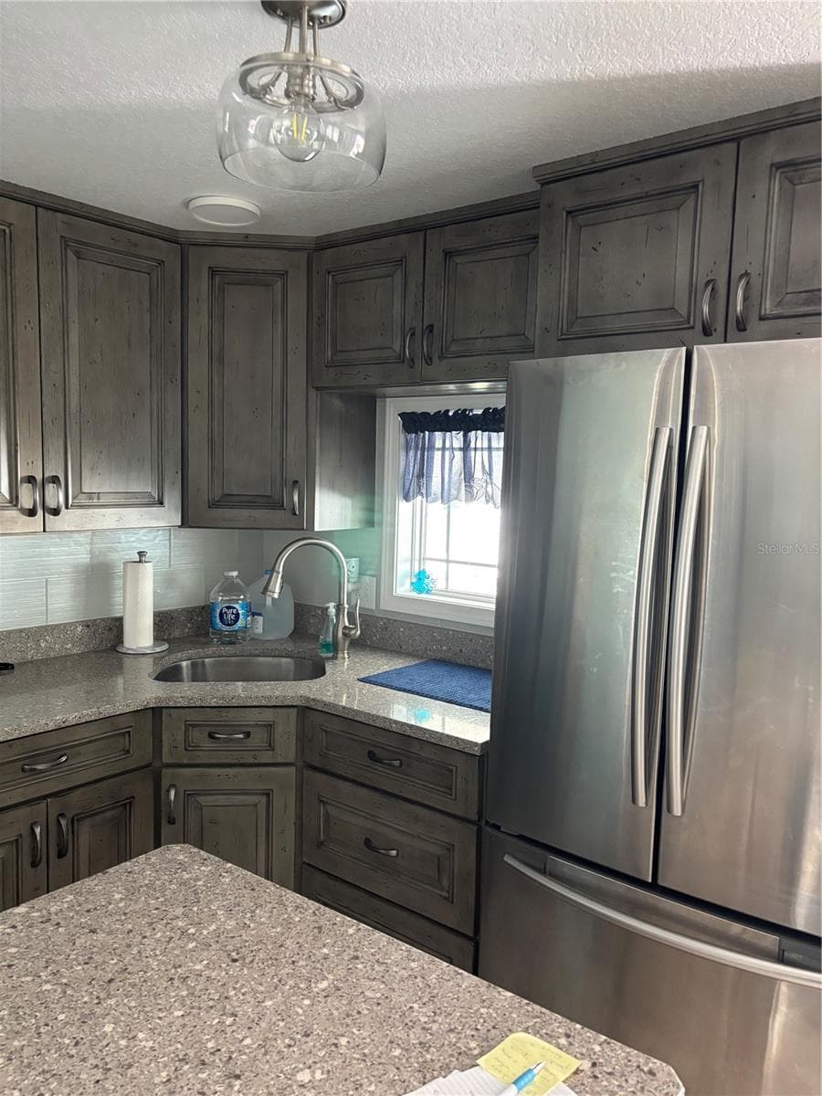 Manufactured Home at 20 MOUNTAIN LAUREL DR, PALM HARBOR, photo 34 of 40