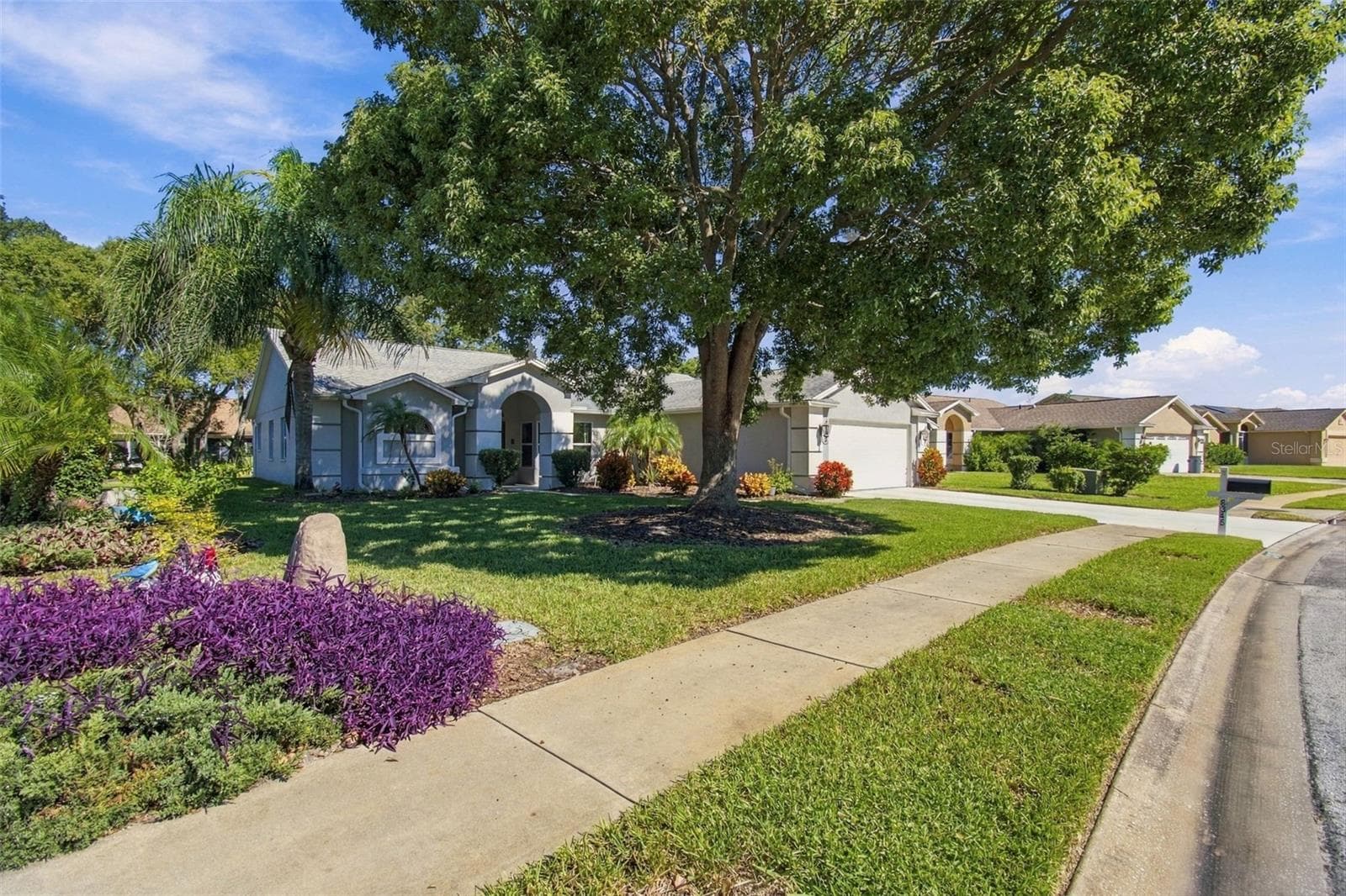 Single Family Residence at 8345 PAVILLION DR, HUDSON, photo 10 of 51