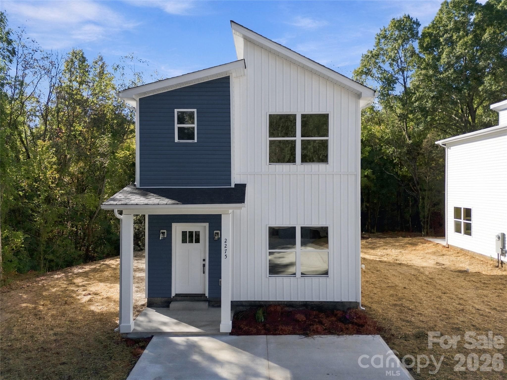 Single Family Residence at 2275 S Jake Alexander Boulevard, Salisbury, photo 3 of 41
