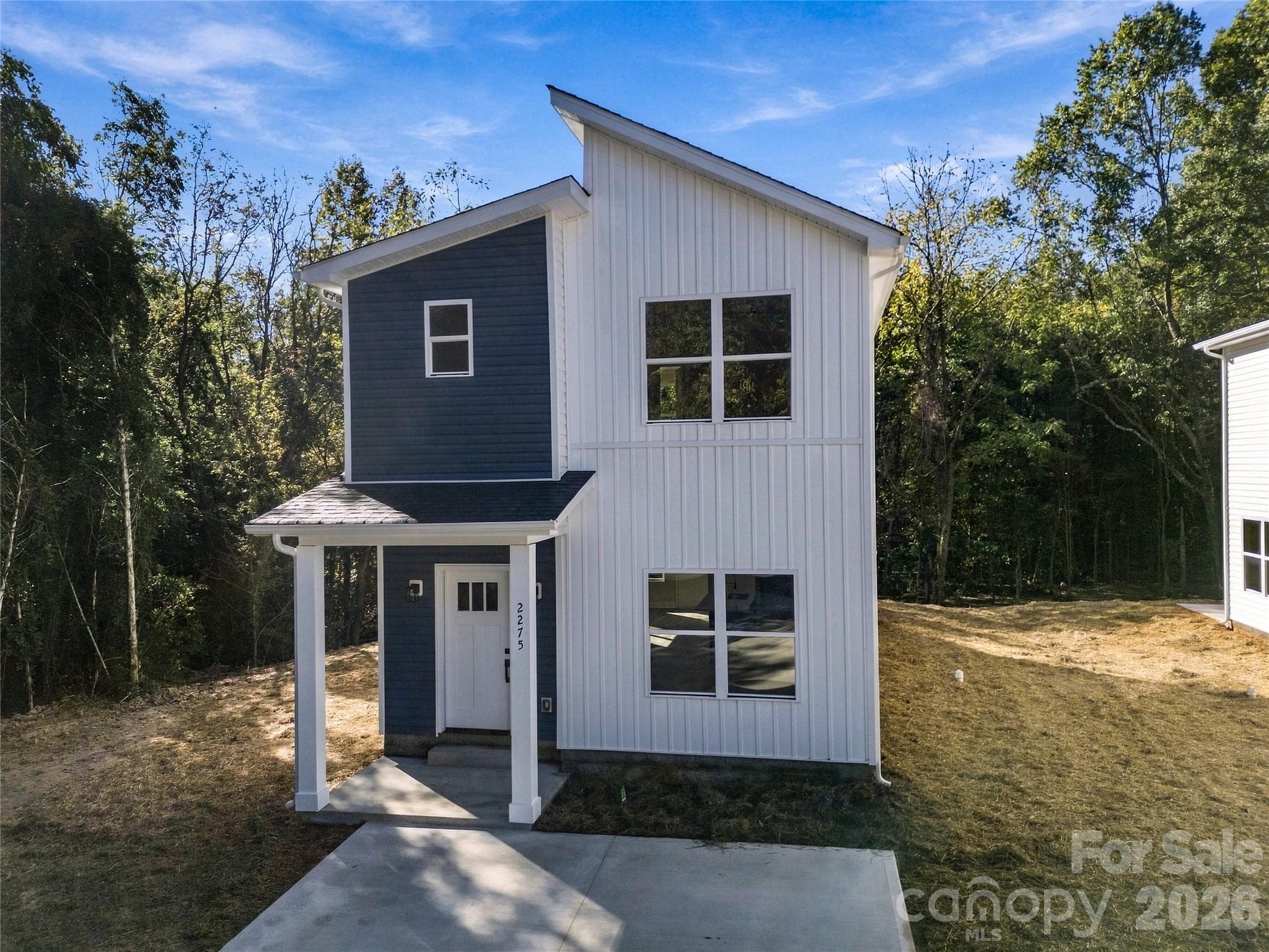 Single Family Residence at 2275 S Jake Alexander Boulevard, Salisbury, photo 4 of 41