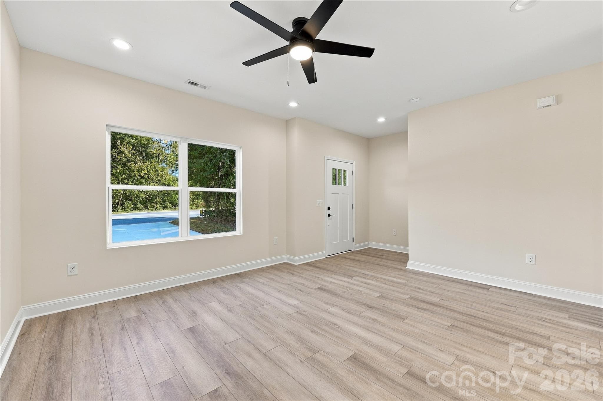 Single Family Residence at 2275 S Jake Alexander Boulevard, Salisbury, photo 10 of 41