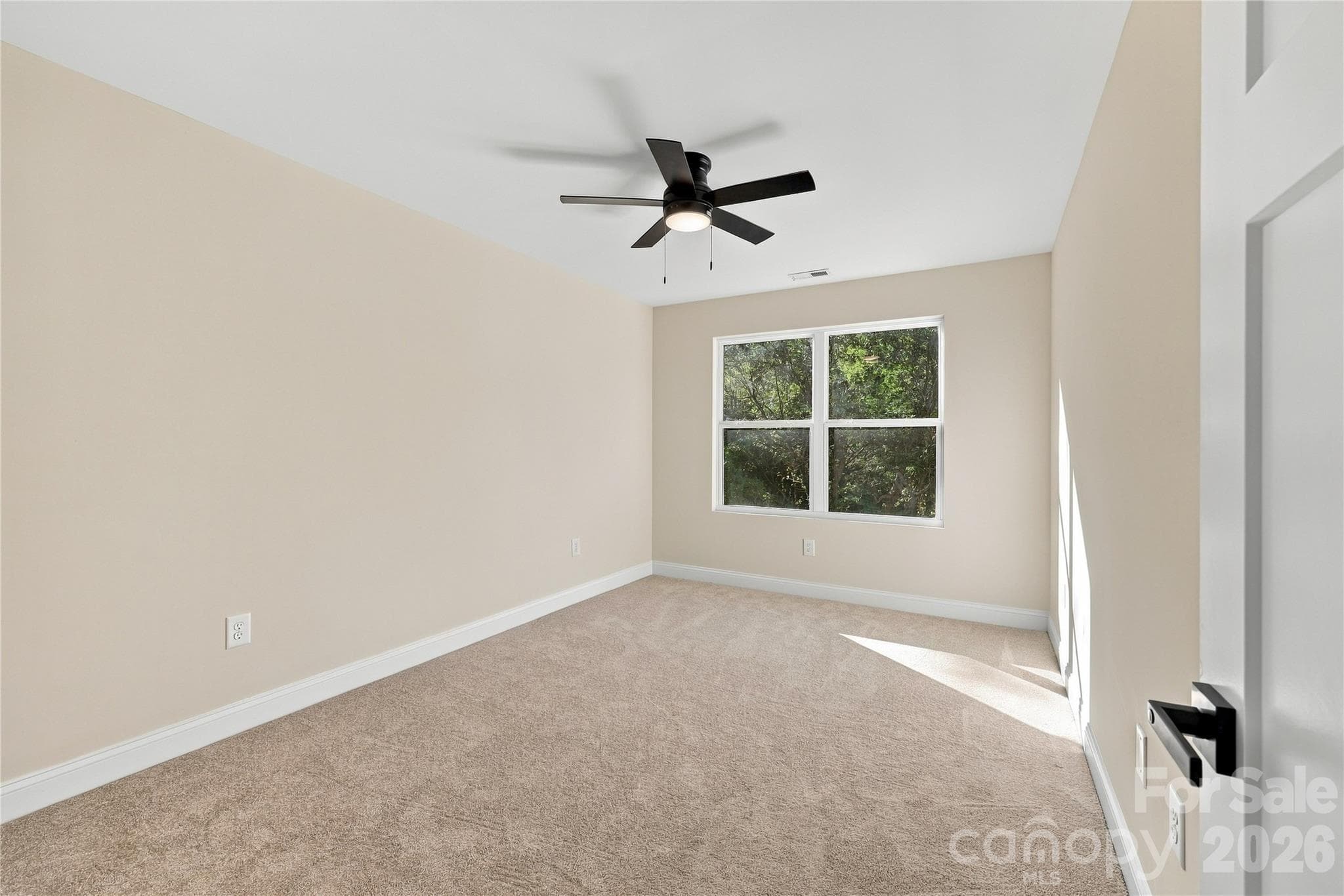 Single Family Residence at 2275 S Jake Alexander Boulevard, Salisbury, photo 22 of 41