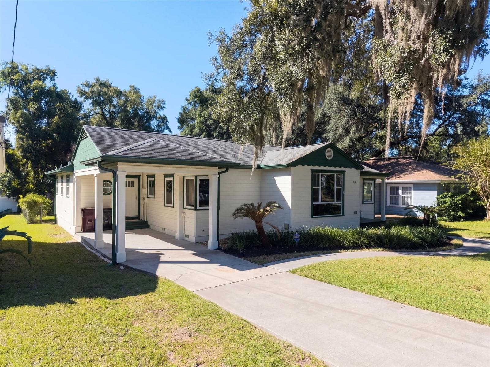 Single Family Residence at 1616 E JEFFERSON ST, ORLANDO, photo 2 of 51