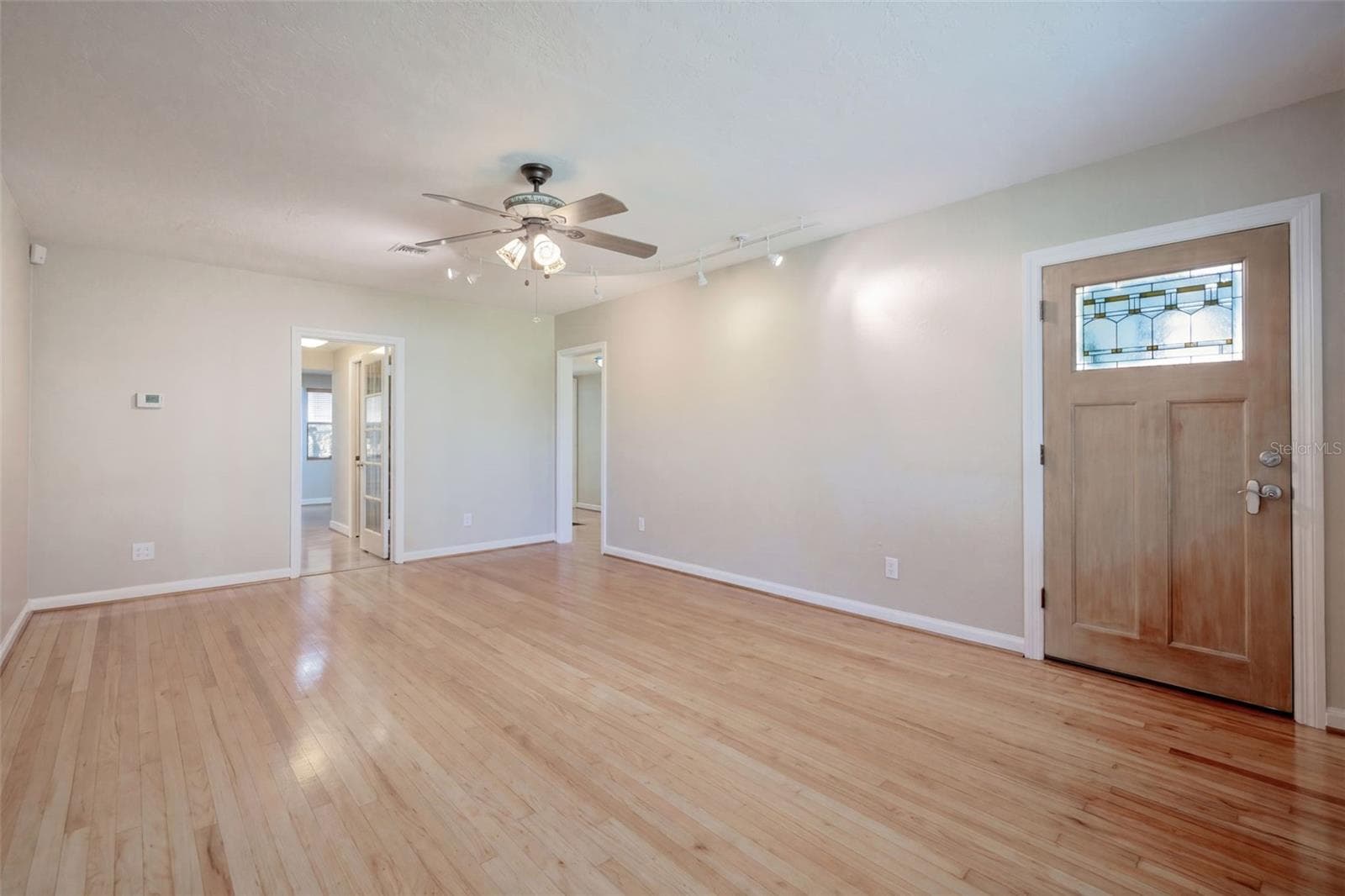 Single Family Residence at 1616 E JEFFERSON ST, ORLANDO, photo 6 of 51