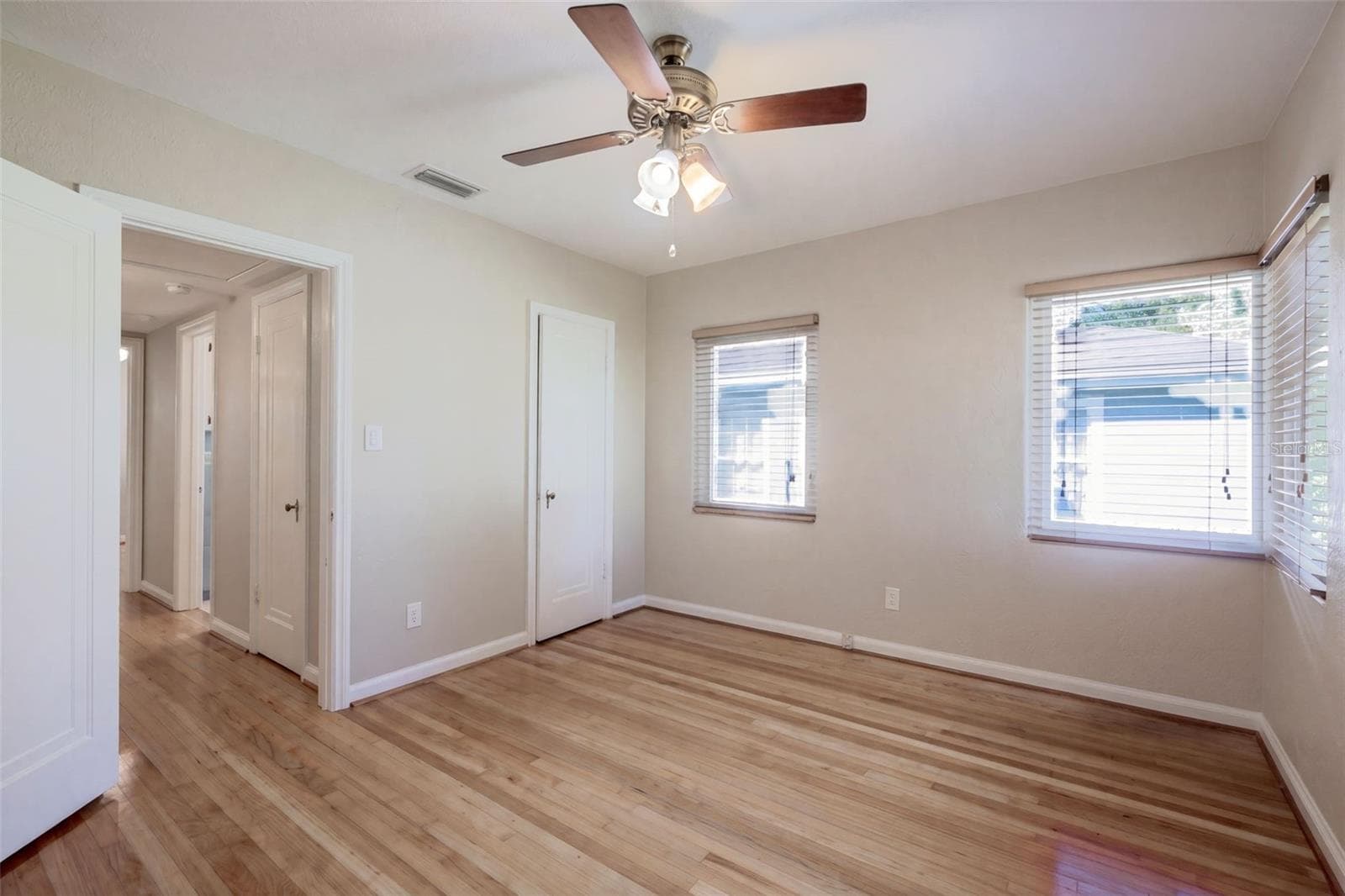 Single Family Residence at 1616 E JEFFERSON ST, ORLANDO, photo 20 of 51
