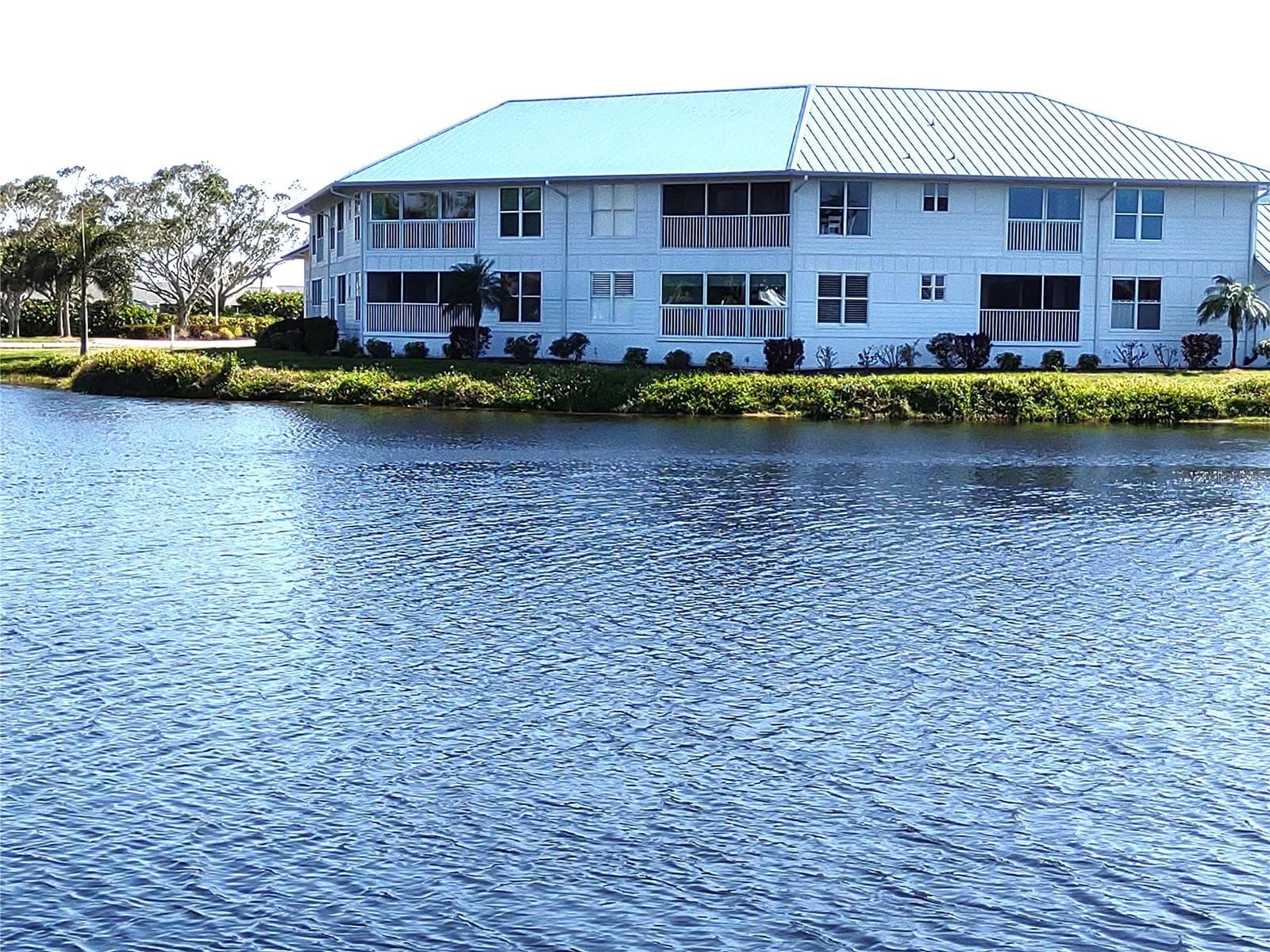 Outside - 876 AUDUBON DR #876, BRADENTON