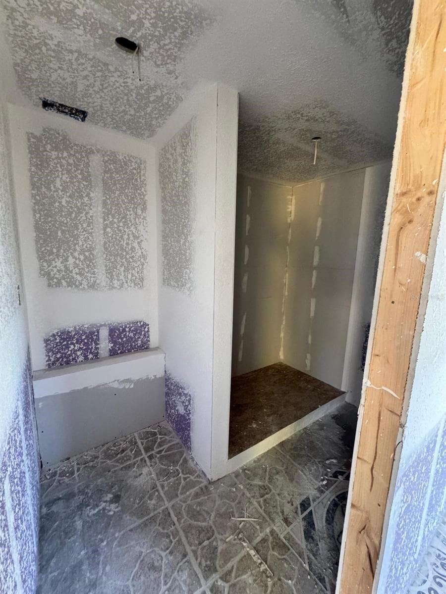 Single Family Residence at 4990 VENETIAN BLVD NE, ST PETERSBURG, photo 21 of 24