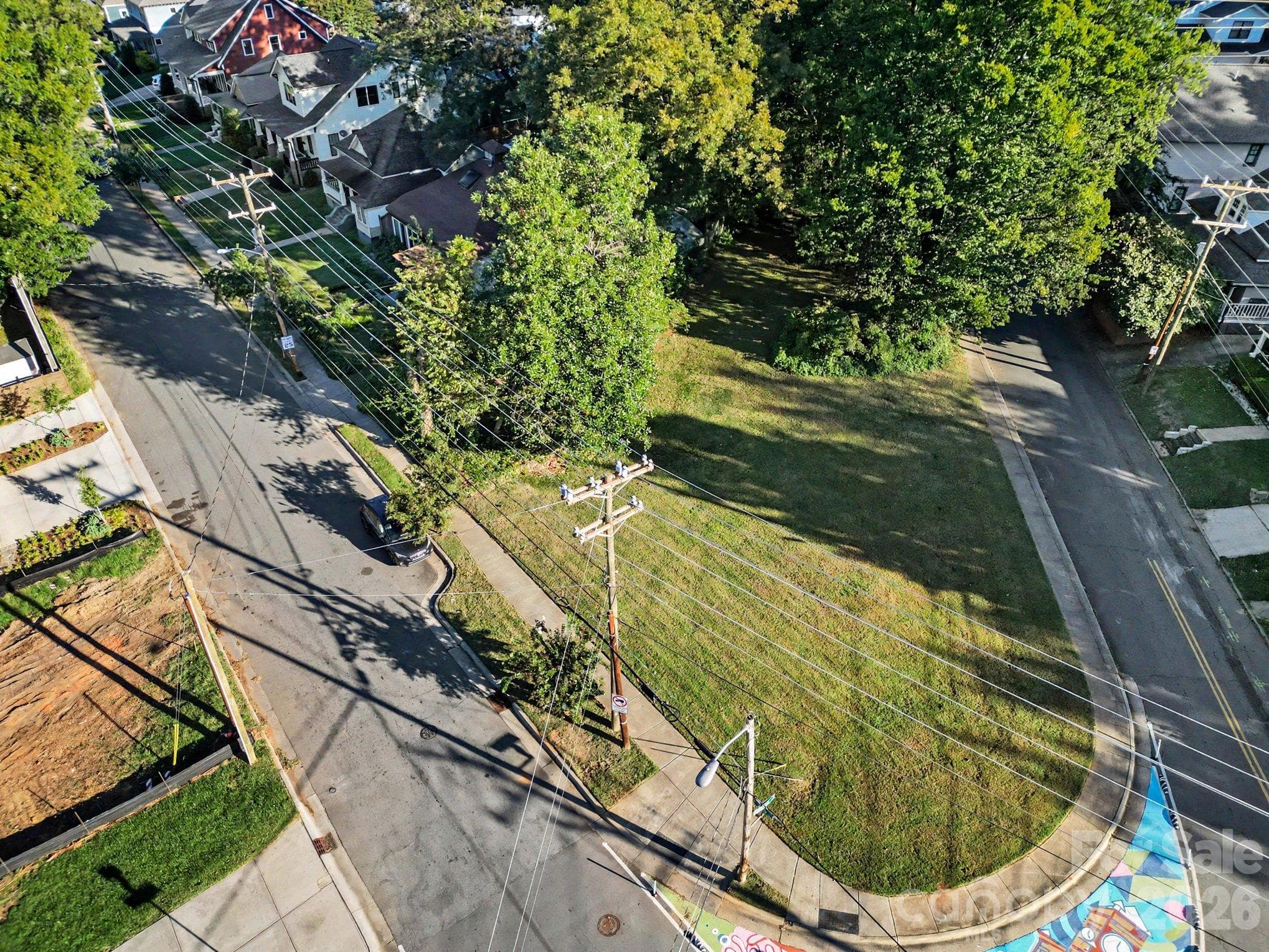 Single Family Residence at 2014 Trade Street, Charlotte, photo 3 of 12